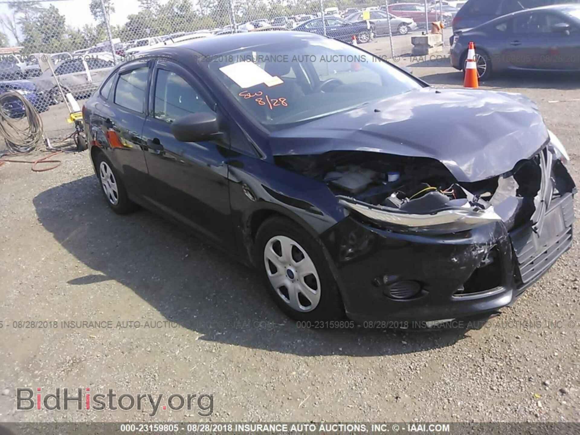 Photo 1FAHP3E23CL310551 - Ford Focus 2012