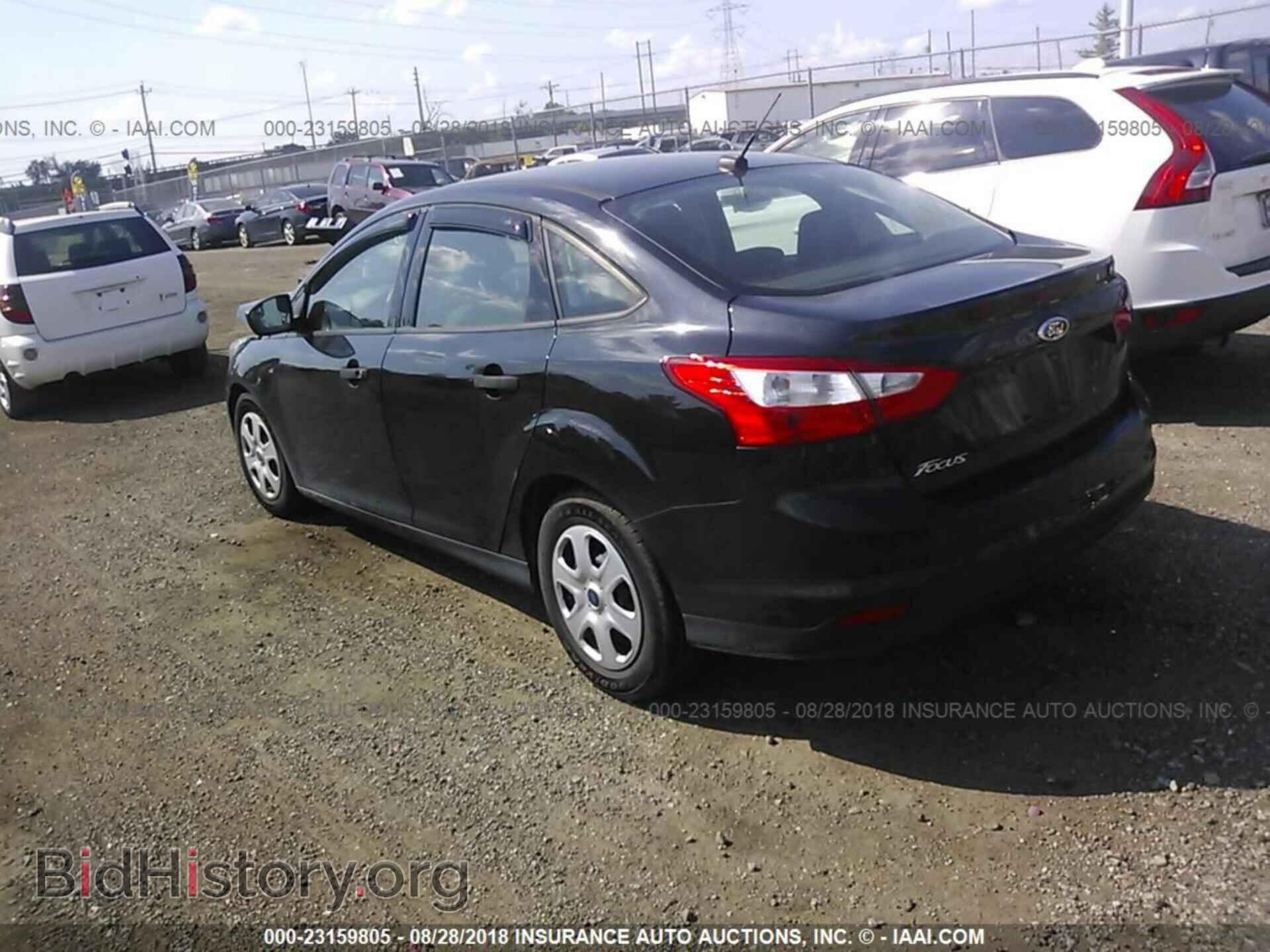 2012 Ford Focus - VIN: 1FAHP3E23CL310551 - Фото 3