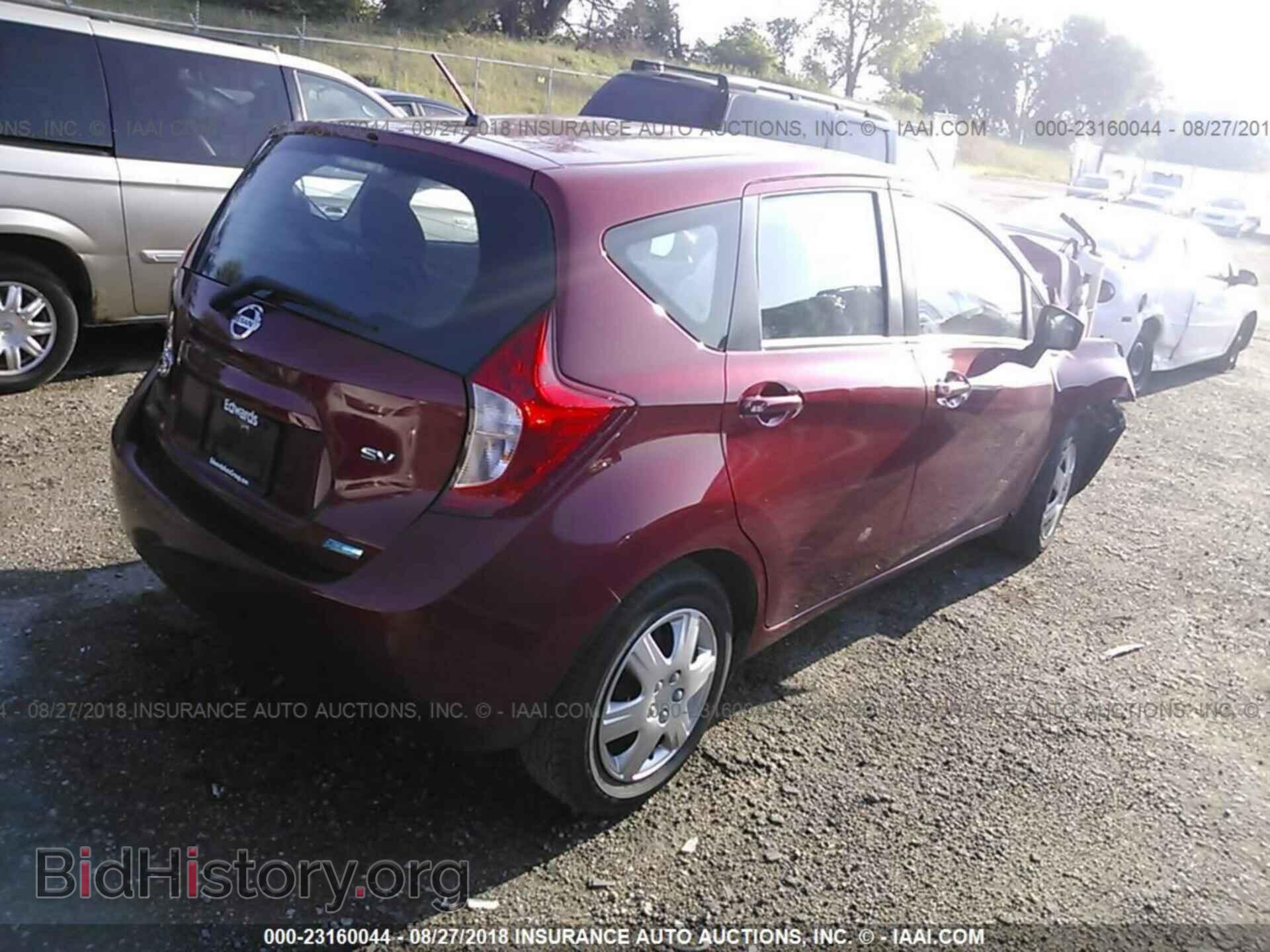 2015 Nissan Versa note - VIN: 3N1CE2CP3FL403729 - Photo 4