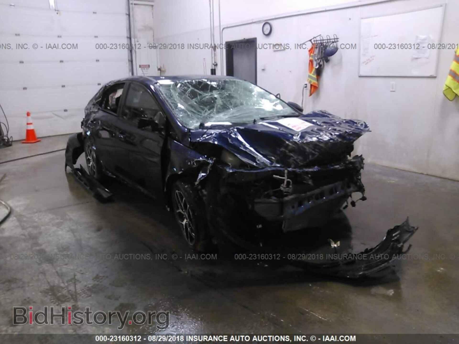 2017 Ford Focus - VIN: 1FADP3H25HL348591 - Photo 6