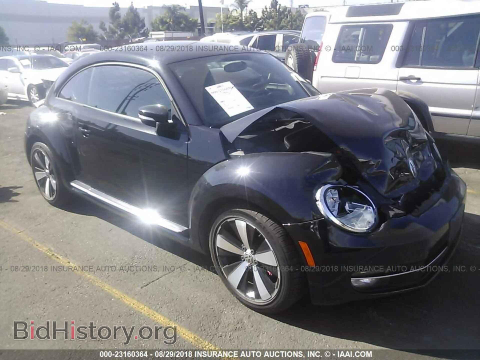 Фотография 3VW4A7AT3CM635180 - Volkswagen Beetle 2012