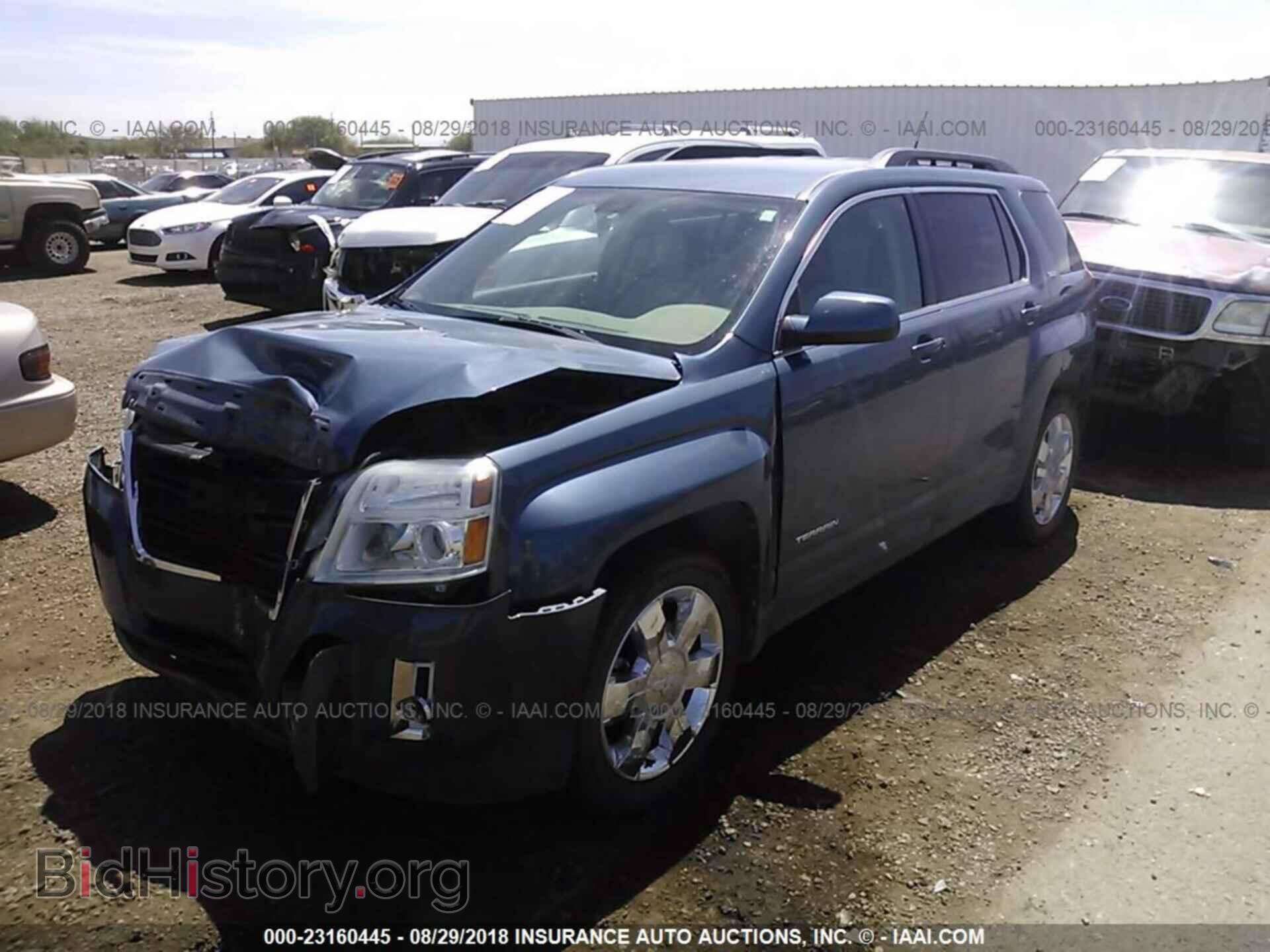 2011 Gmc Terrain - VIN: 2CTFLUE53B6344790 - Photo 2