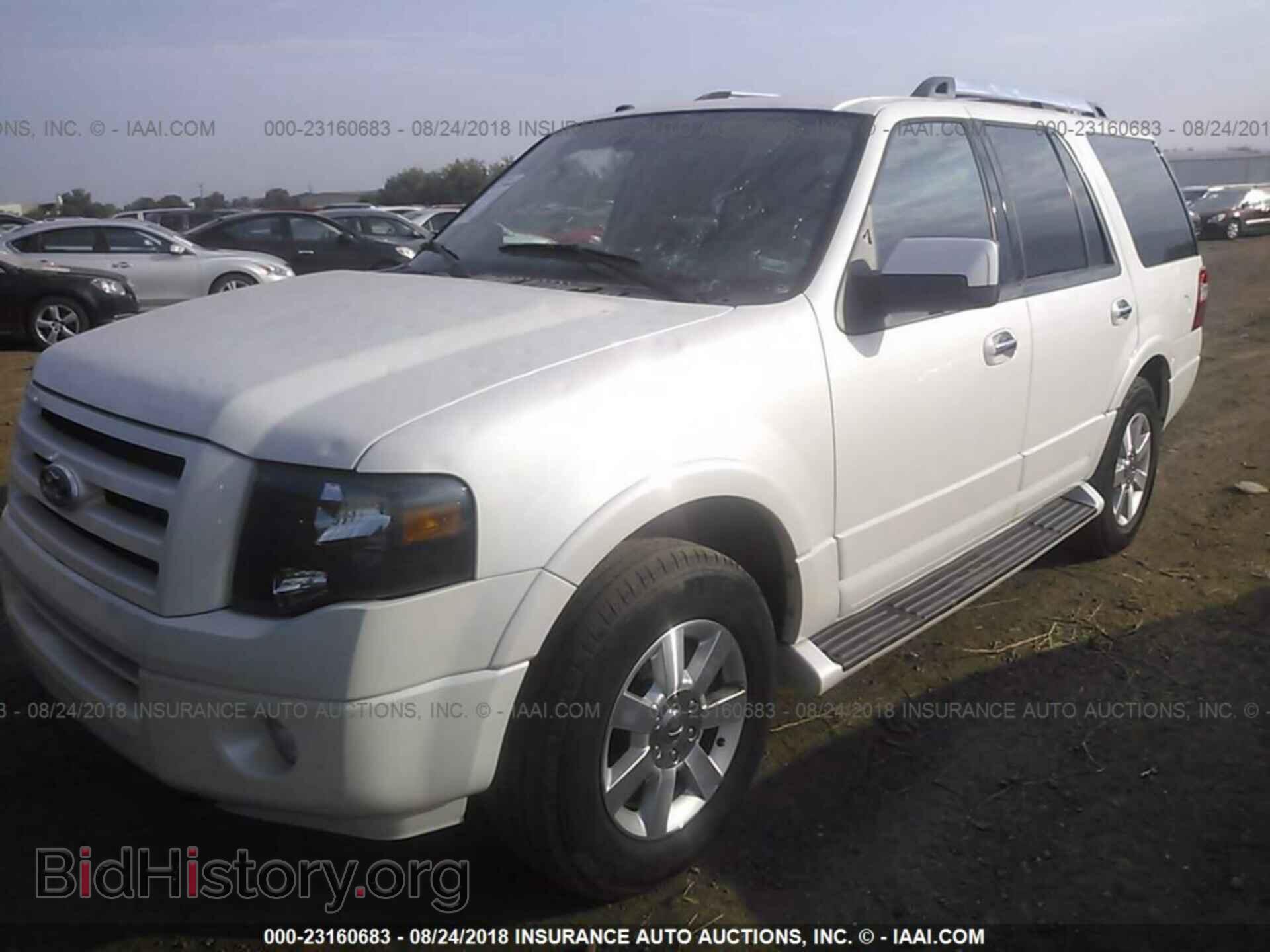 2010 FORD EXPEDITION - VIN: 1FMJU2A50AEB57784 - Фото 2