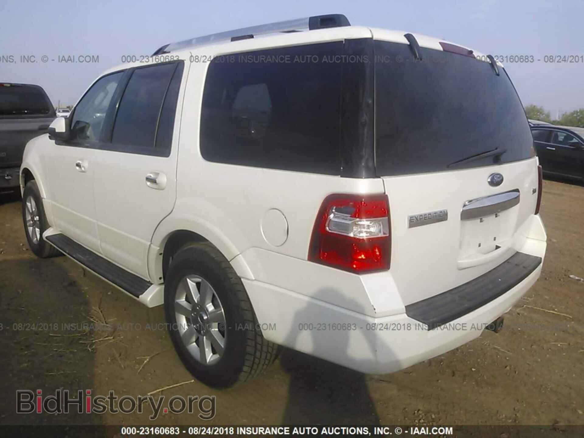 2010 FORD EXPEDITION - VIN: 1FMJU2A50AEB57784 - Фото 3