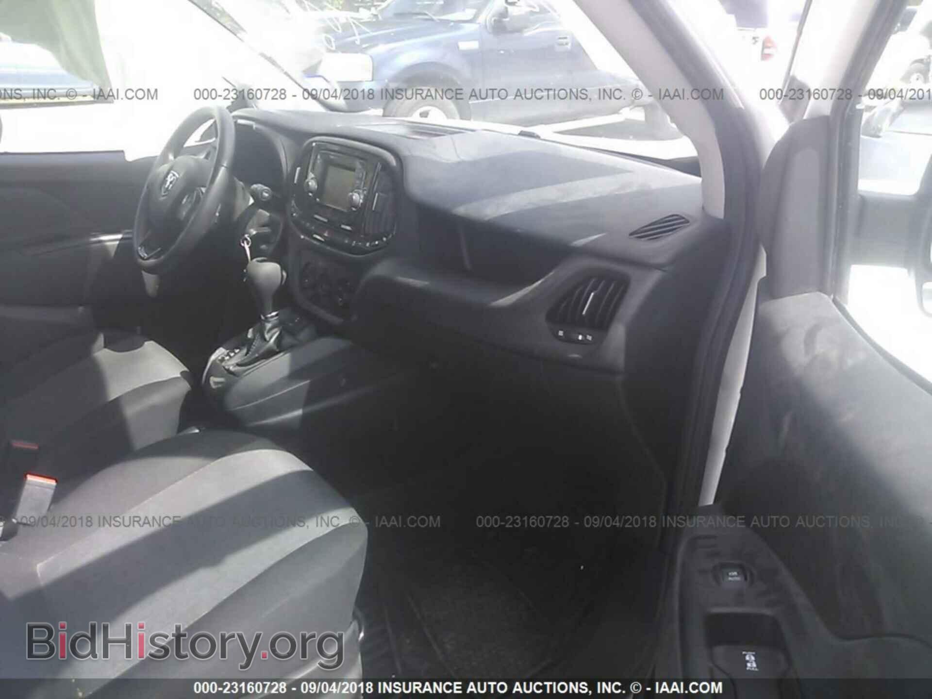 2015 Ram Promaster - VIN: ZFBERFBTXF6A67948 - Photo 5