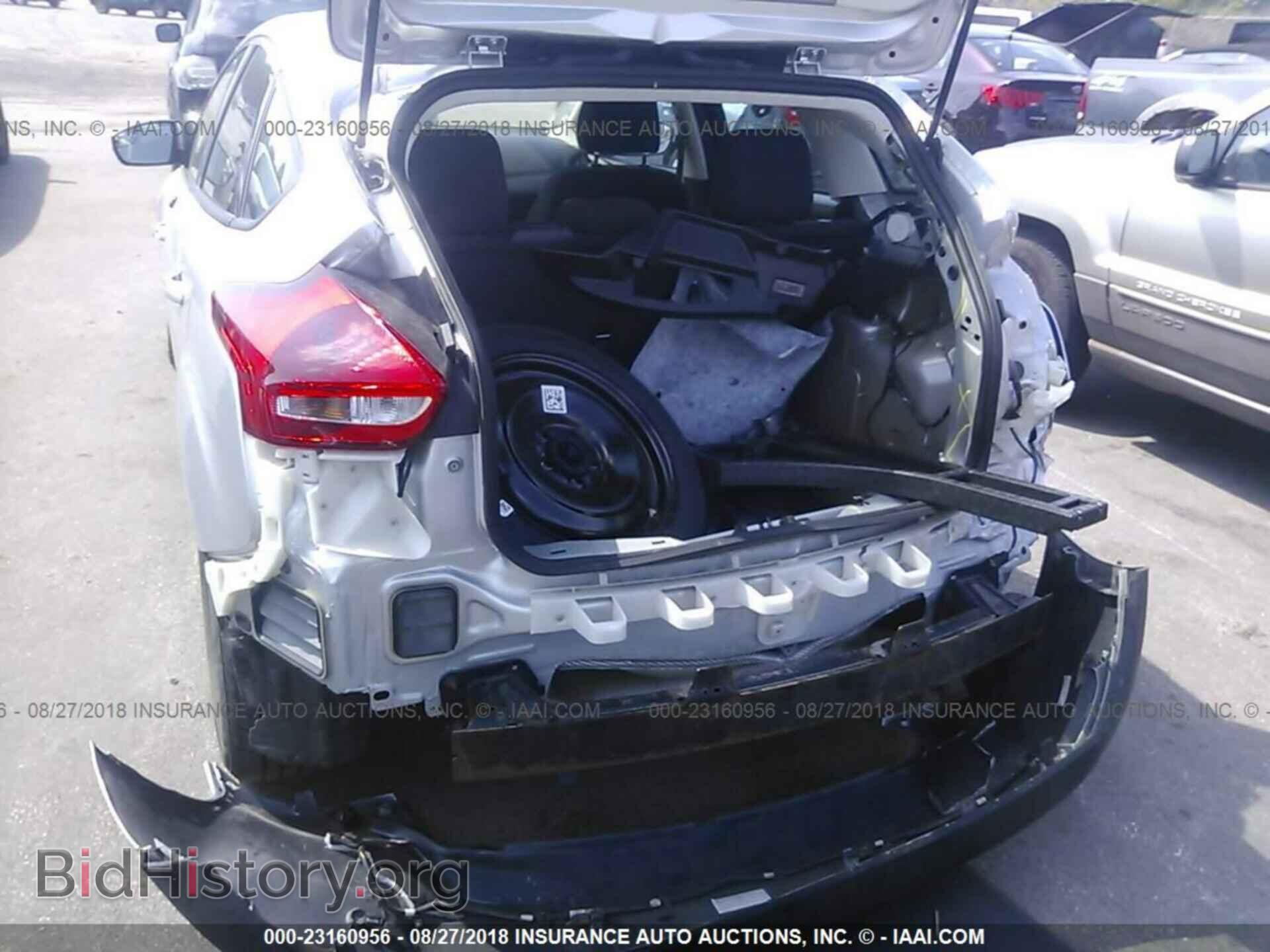 2015 Ford Focus - VIN: 1FADP3K26FL239482 - Photo 6
