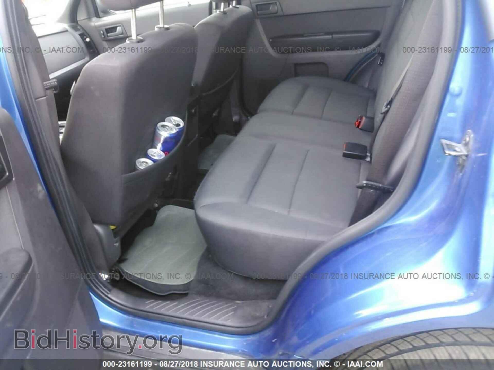 2011 Ford Escape - VIN: 1FMCU9DG6BKA07521 - Photo 8