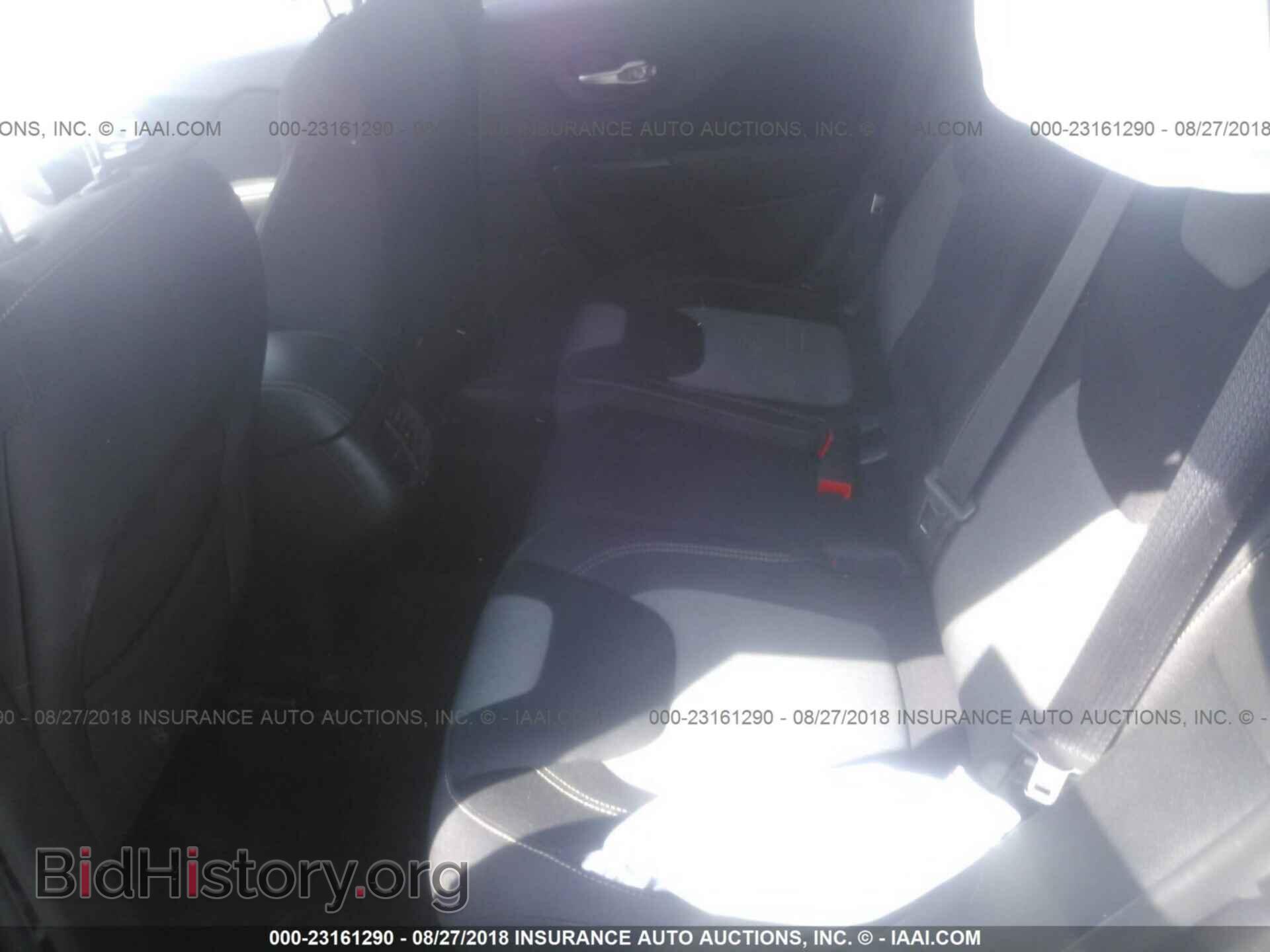 2014 Jeep Cherokee - VIN: 1C4PJLCB1EW205048 - Фото 8