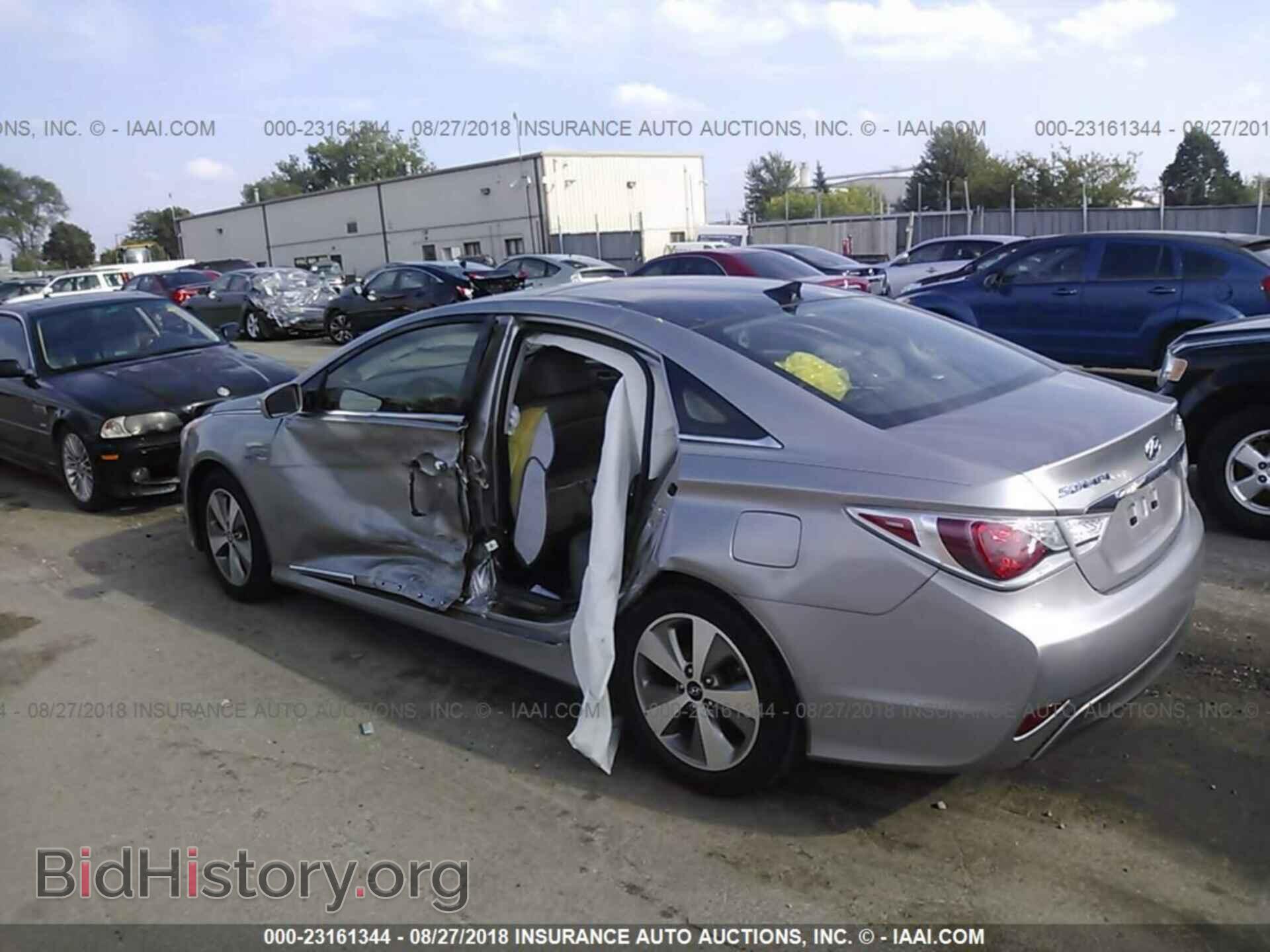 2012 Hyundai Sonata - VIN: KMHEC4A48CA047986 - Фото 3