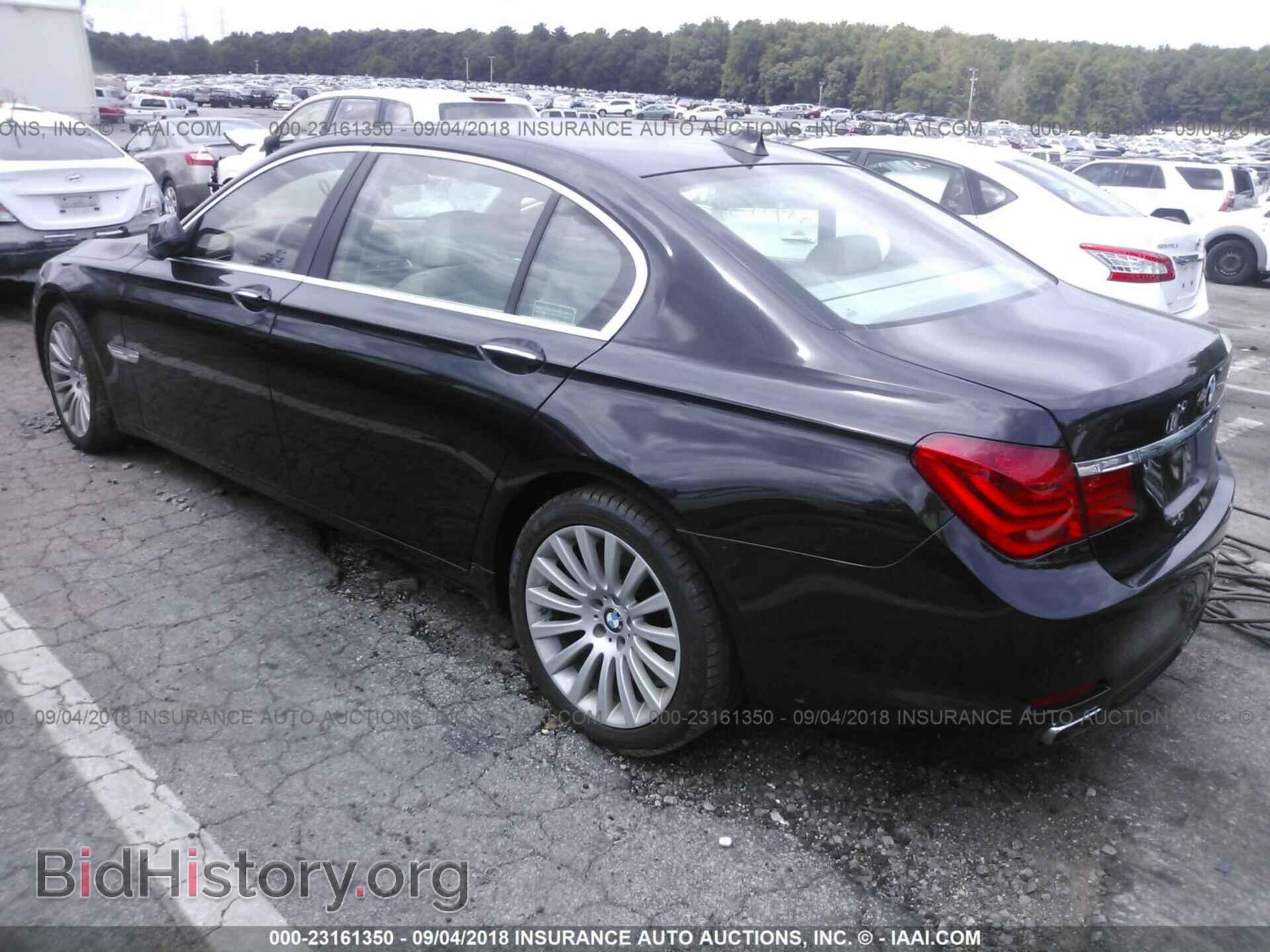 2012 Bmw 750 - VIN: WBAKB8C55CDX20820 - Фото 3