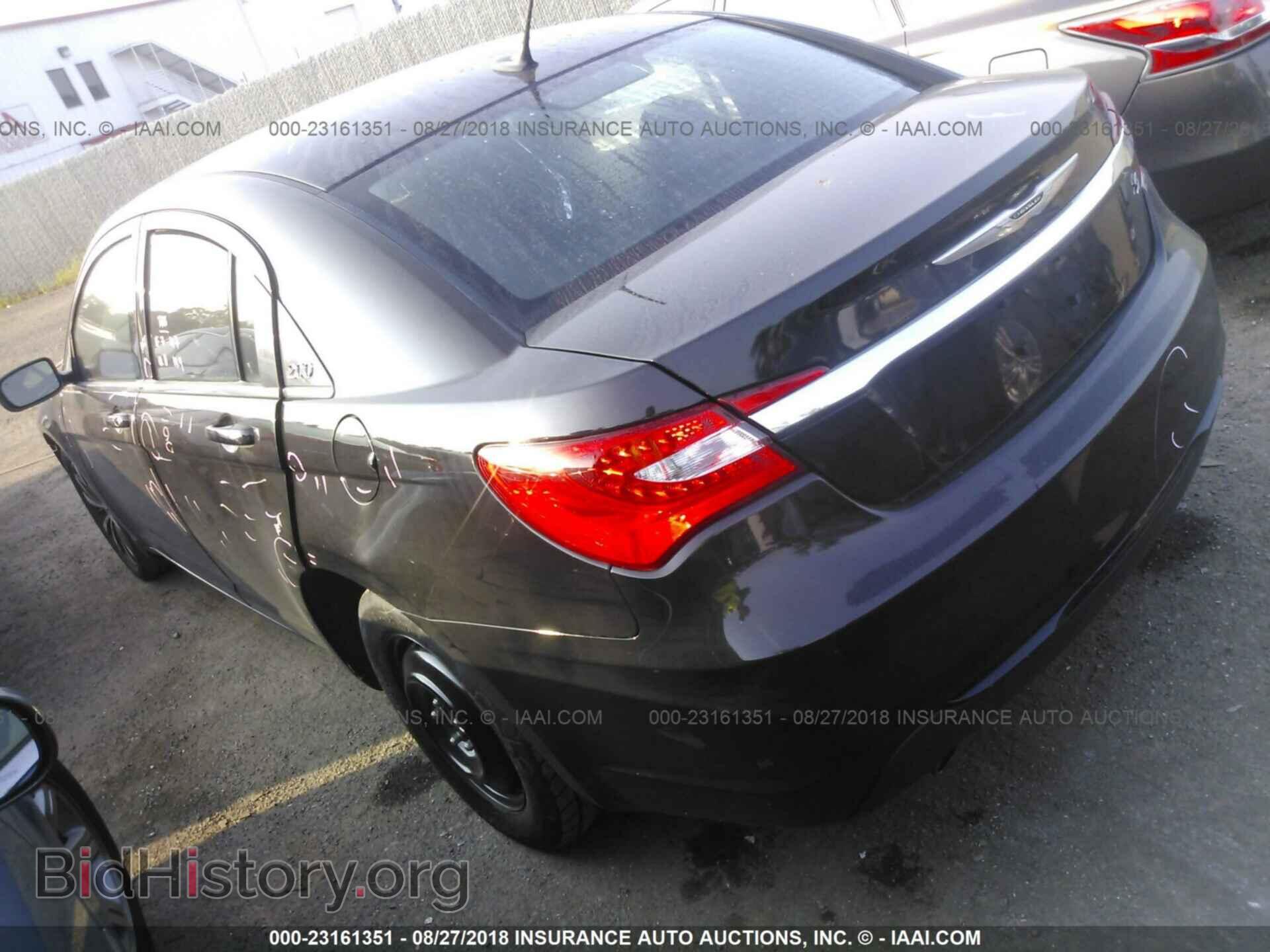 2013 Chrysler 200 - VIN: 1C3CCBBG1DN718096 - Photo 3