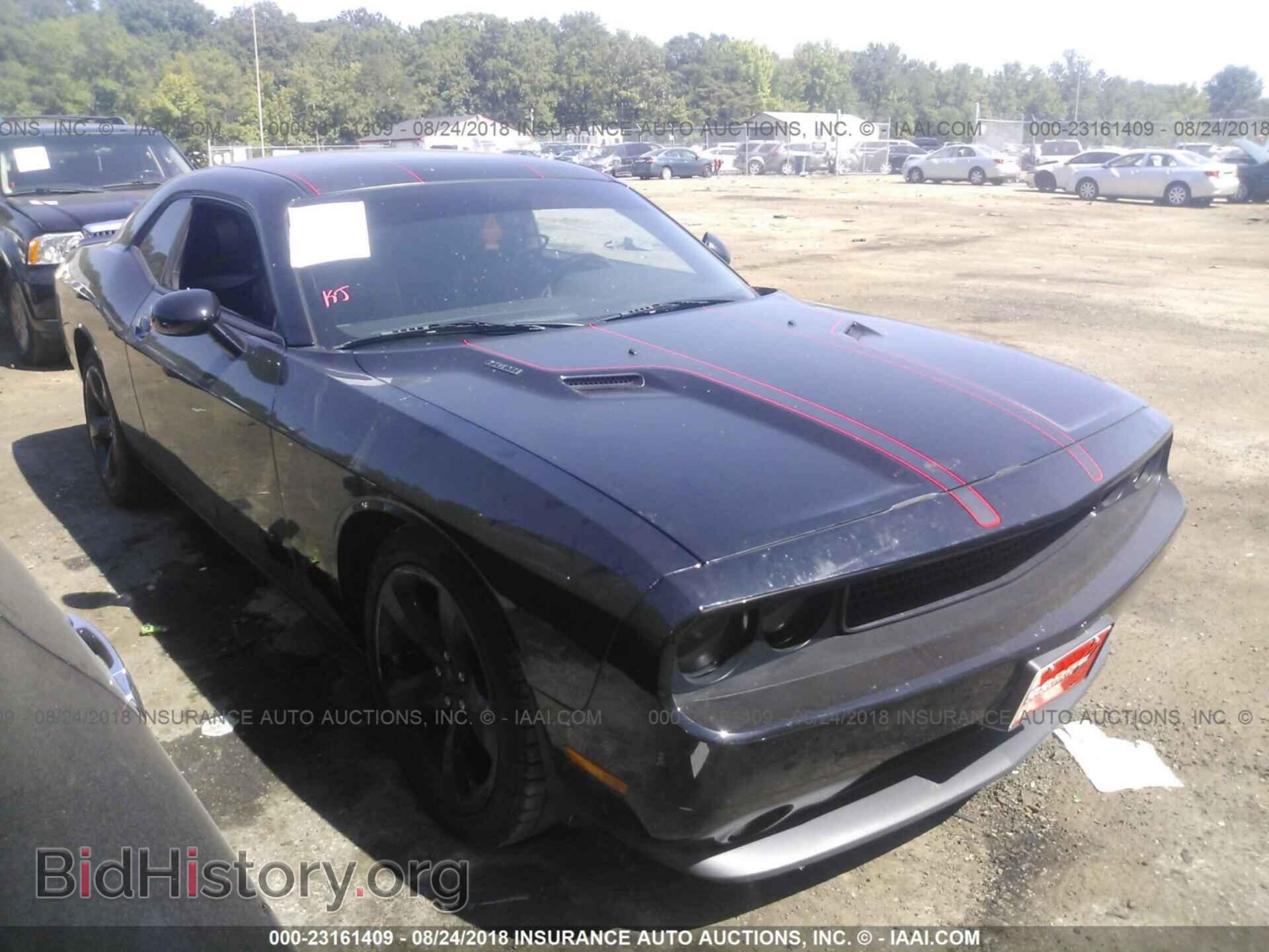 Photo 2C3CDYBT5EH180171 - Dodge Challenger 2014