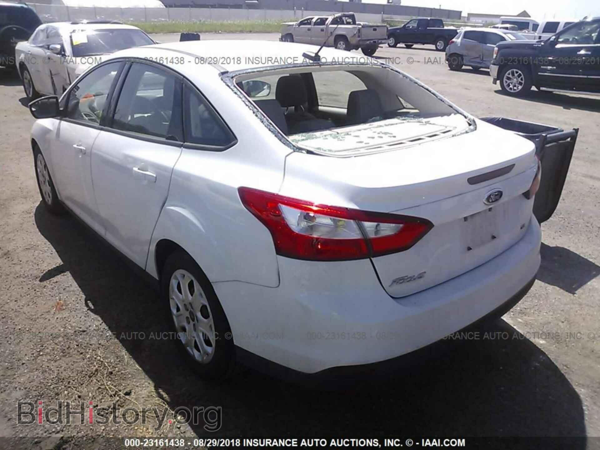 2012 Ford Focus - VIN: 1FAHP3F26CL315726 - Фото 3