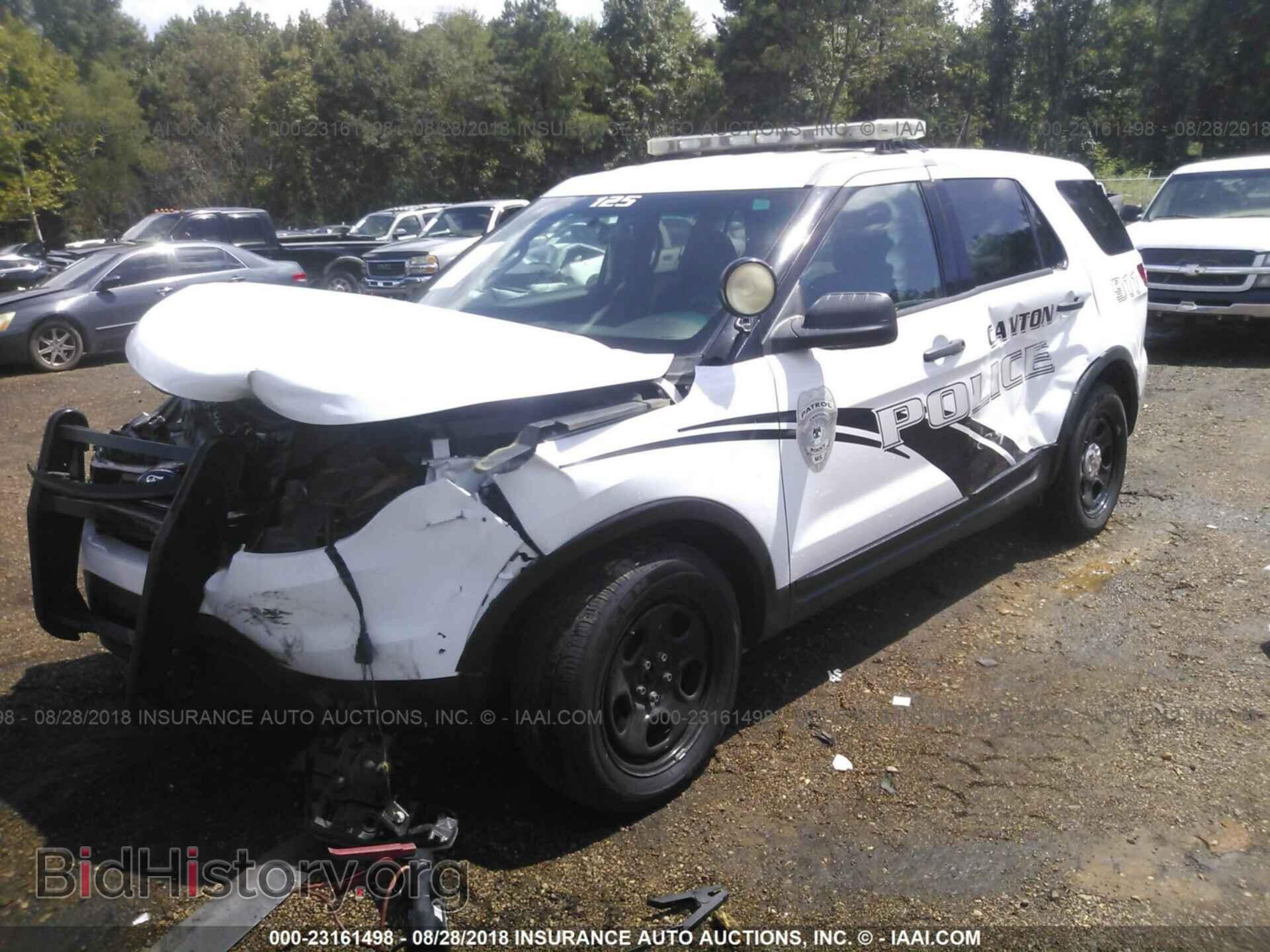 2014 Ford Explorer - VIN: 1FM5K8AR2EGB20081 - Photo 2