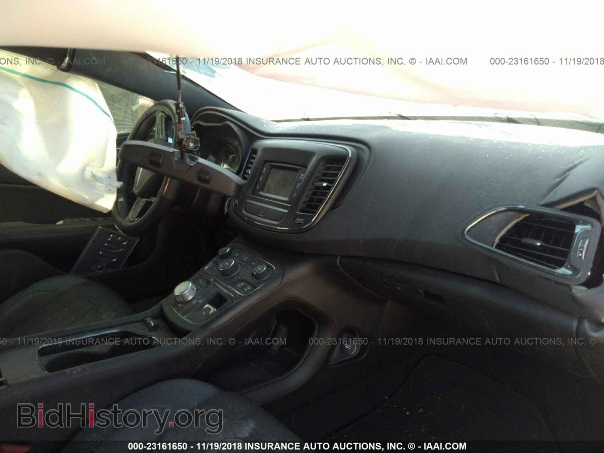2016 Chrysler 200 - VIN: 1C3CCCBB9GN138366 - Фото 5