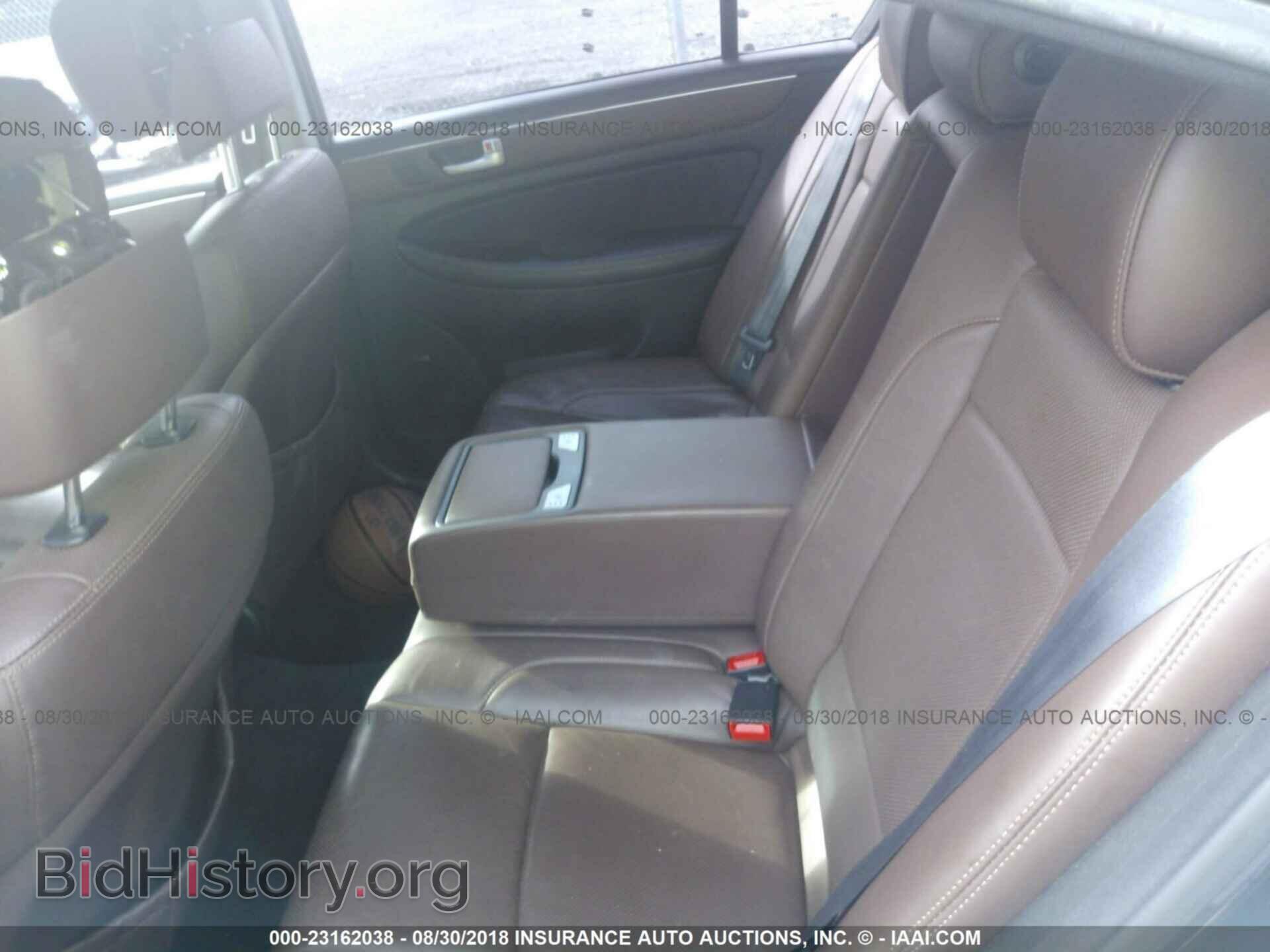 2012 Hyundai Genesis - VIN: KMHGC4DF9CU194662 - Фото 8