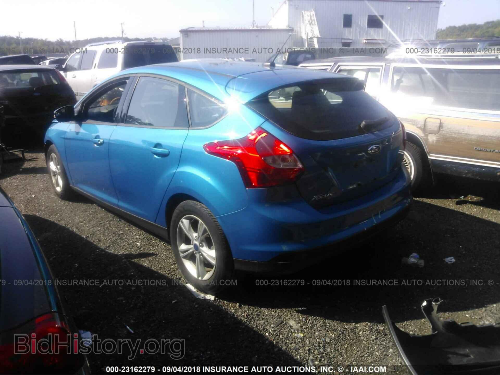 2012 Ford Focus - VIN: 1FAHP3K23CL390597 - Фото 3