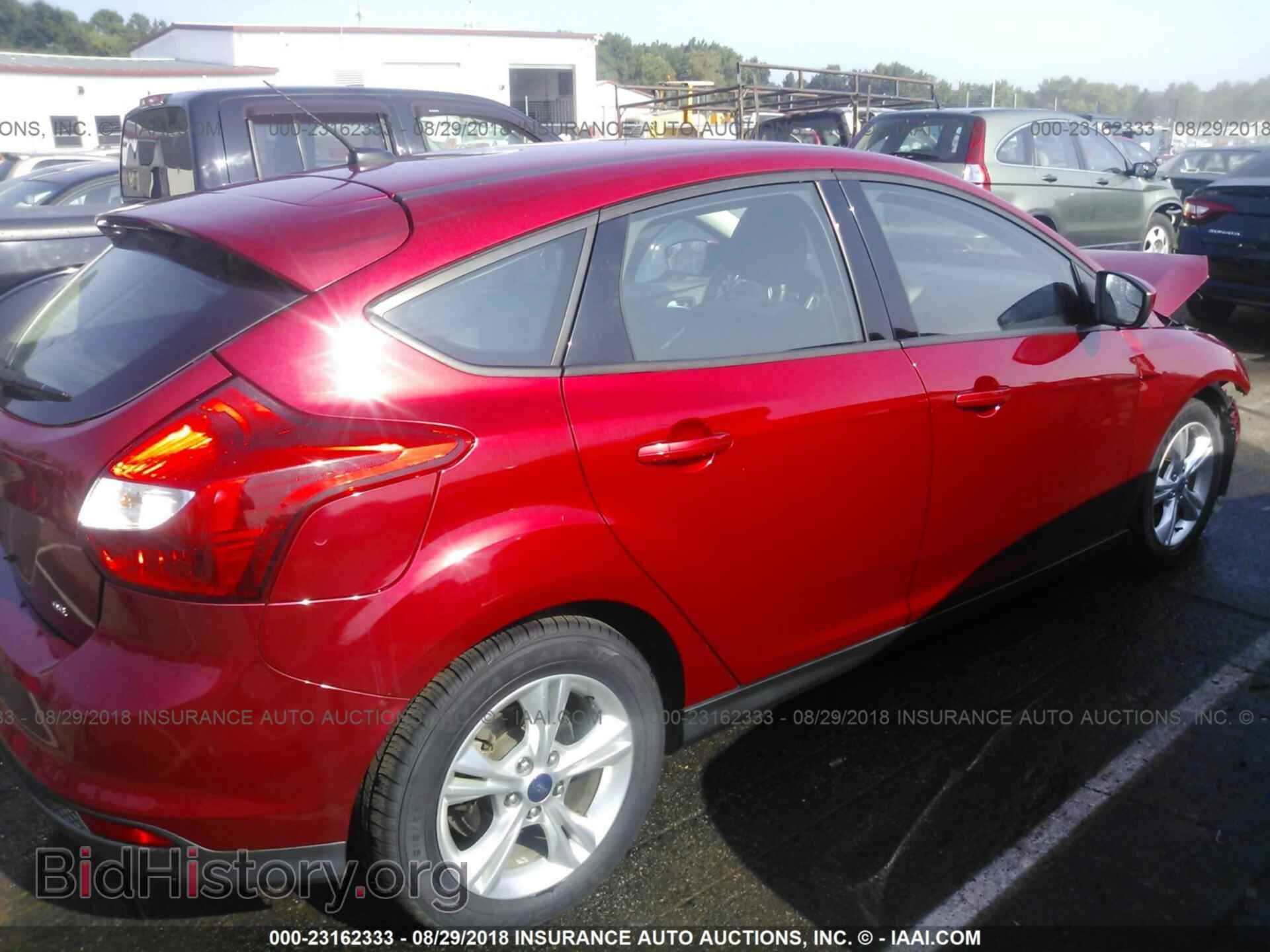 2012 Ford Focus - VIN: 1FAHP3K28CL153409 - Photo 4