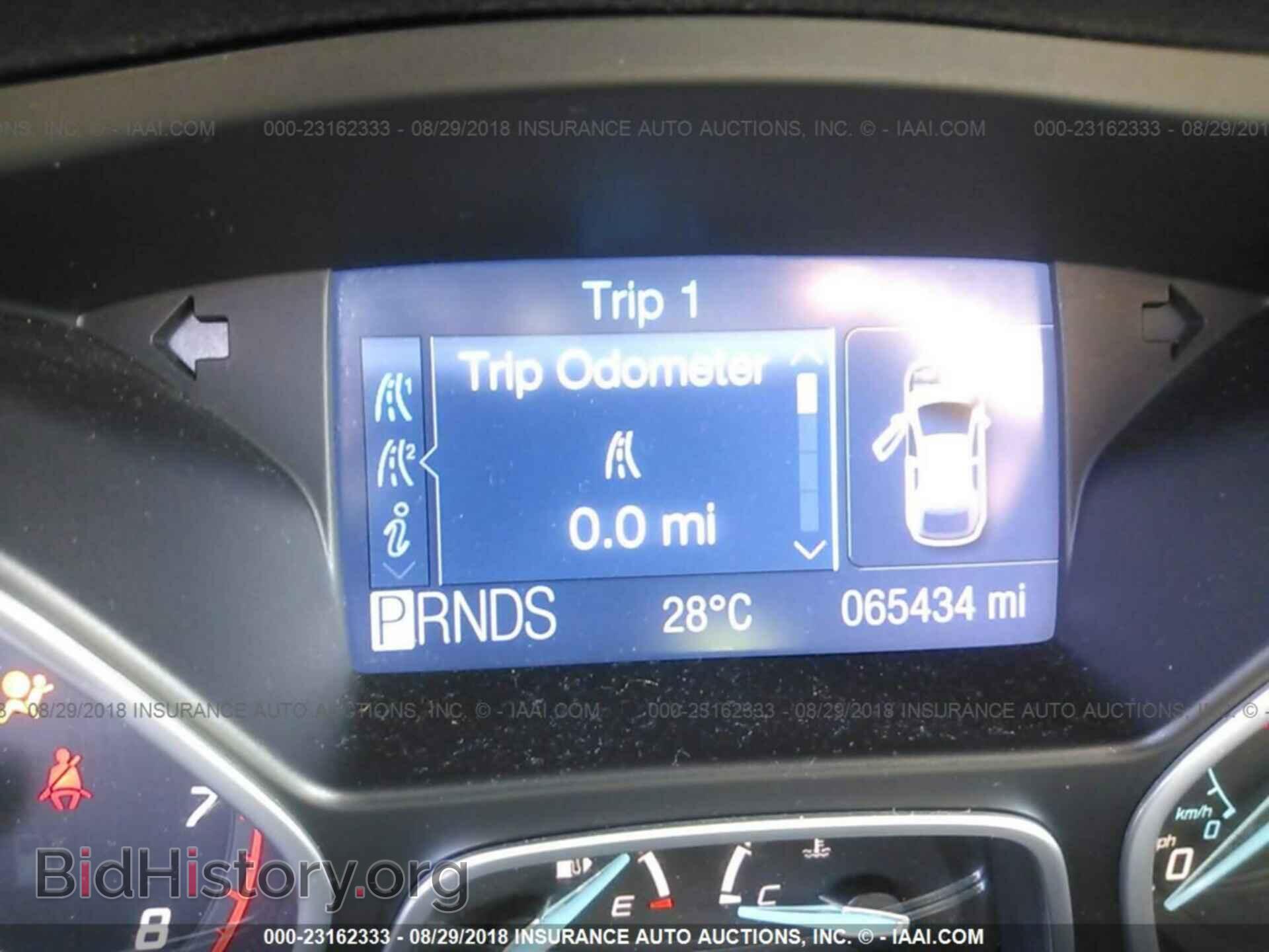 2012 Ford Focus - VIN: 1FAHP3K28CL153409 - Photo 7