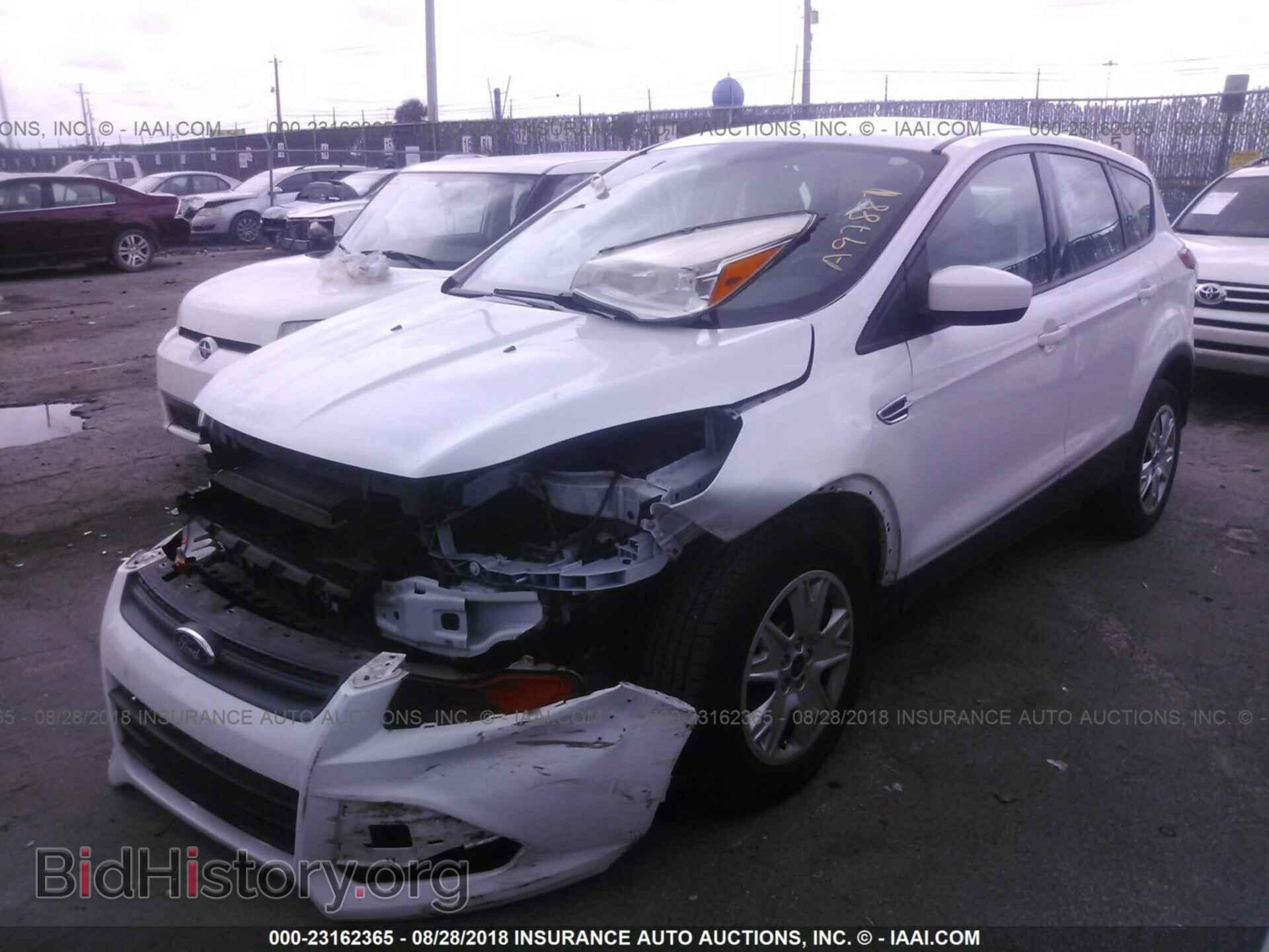 2013 Ford Escape - VIN: 1FMCU0F72DUA97881 - Photo 2