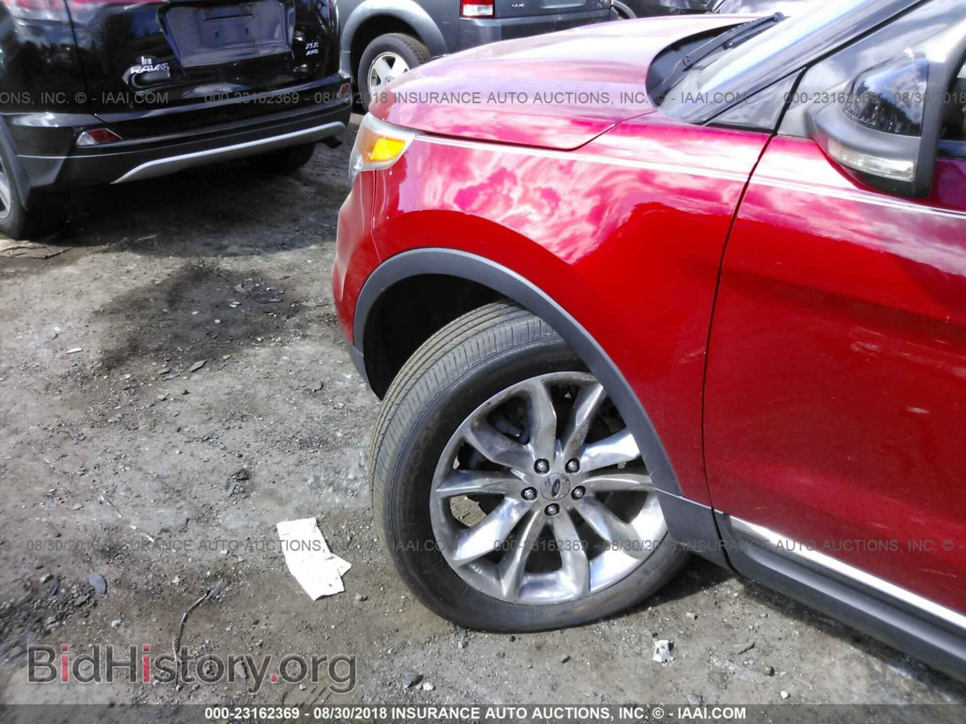 2011 Ford Explorer - VIN: 1FMHK8D86BGA72158 - Фото 6