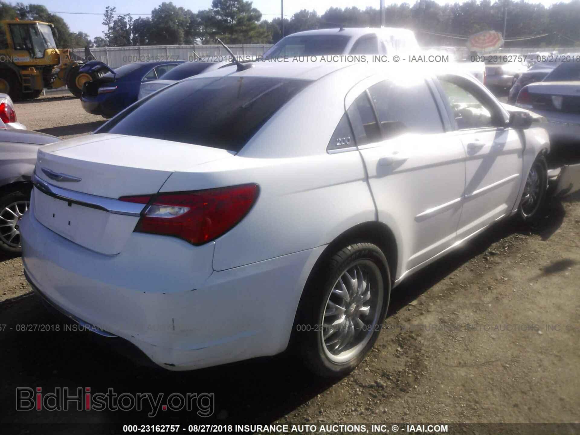 2012 Chrysler 200 - VIN: 1C3CCBAB1CN271791 - Фото 4