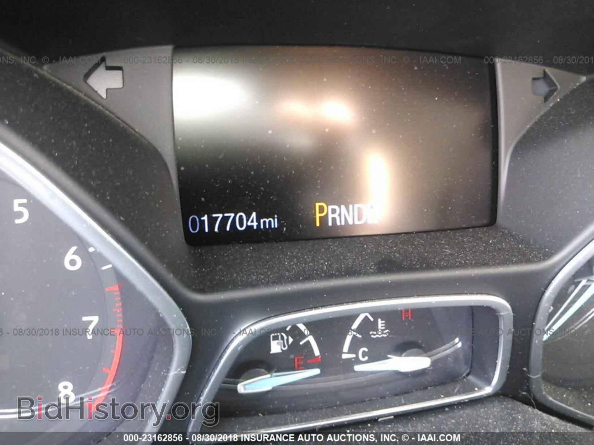 2017 Ford Focus - VIN: 1FADP3E25HL331021 - Photo 7