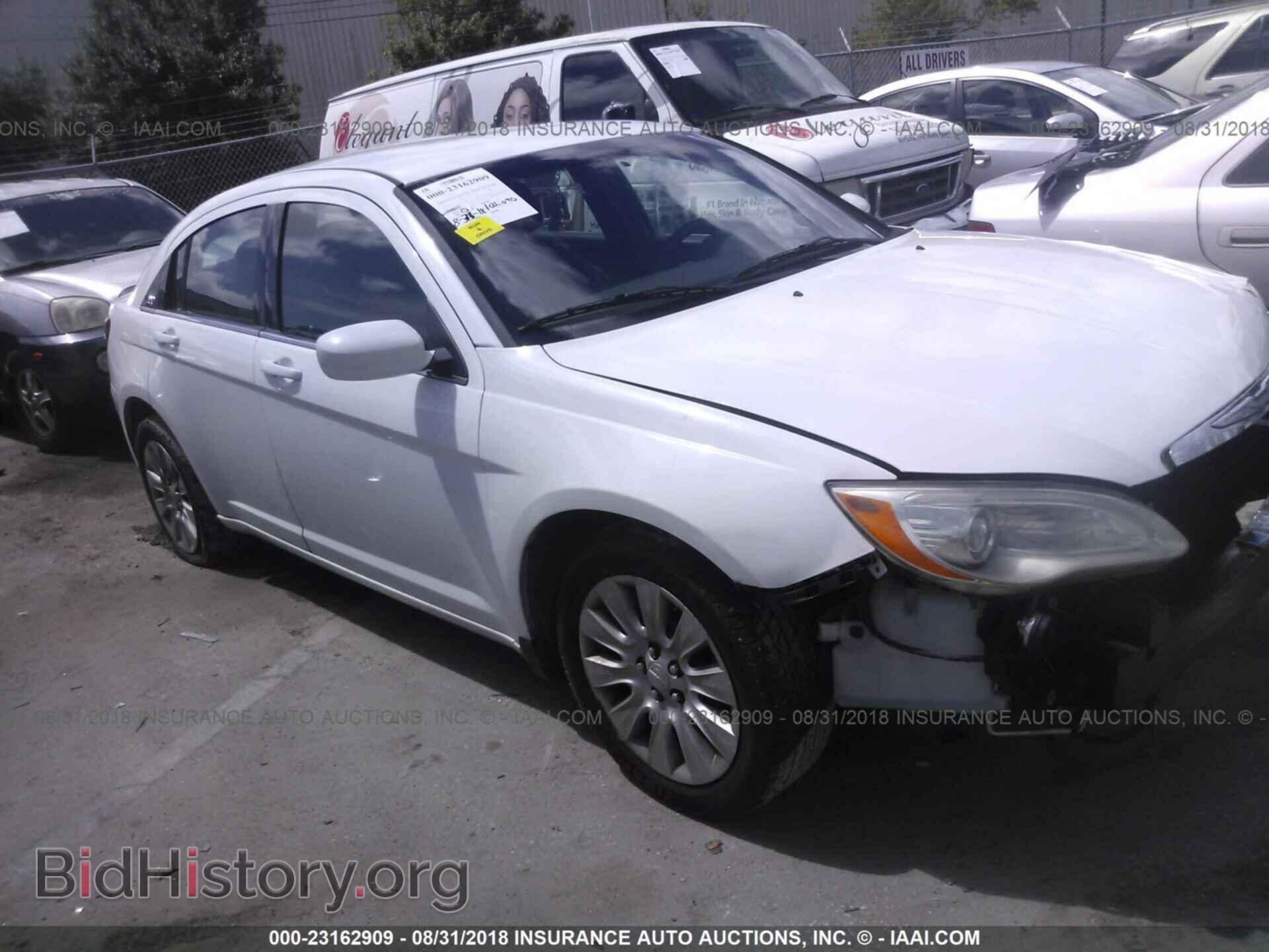 Фотография 1C3CCBAB4CN229180 - Chrysler 200 2012