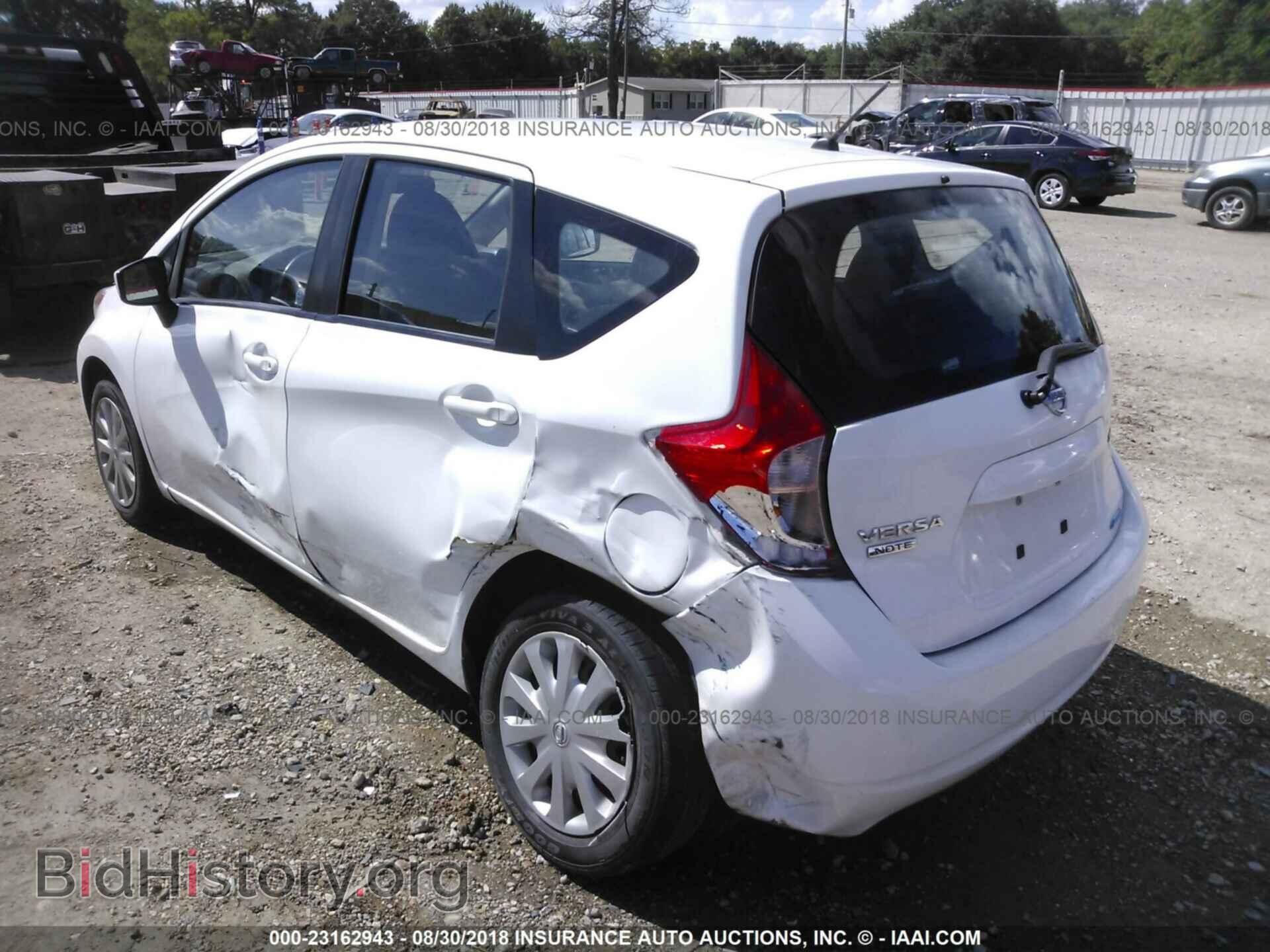 2015 Nissan Versa note - VIN: 3N1CE2CP2FL416522 - Photo 3