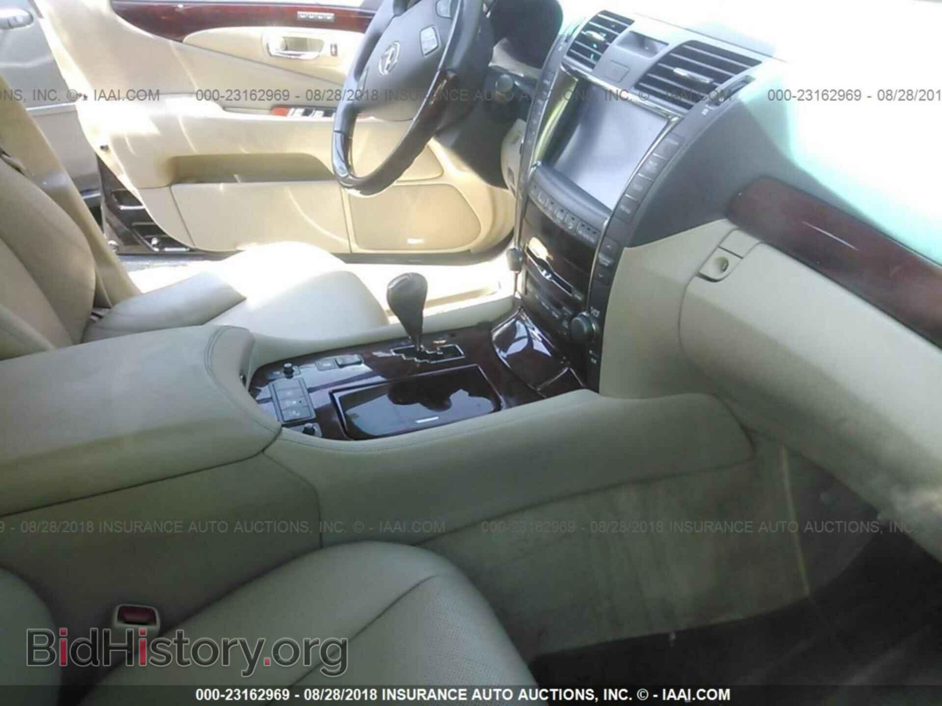 2008 LEXUS LS - VIN: JTHBL46F885057045 - Photo 5
