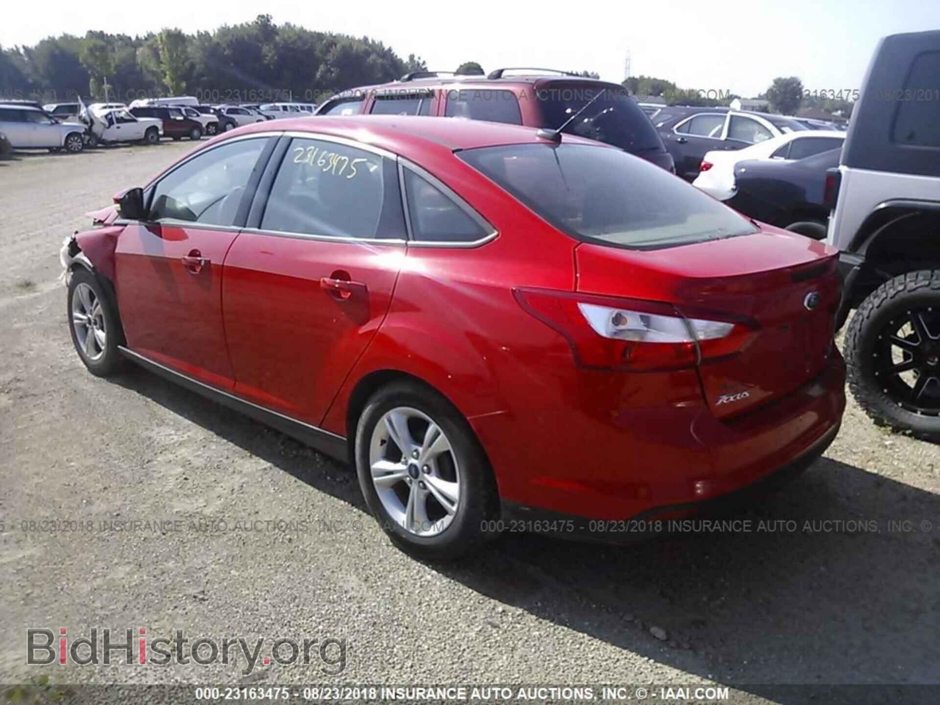 2014 Ford Focus - VIN: 1FADP3F25EL135350 - Photo 3