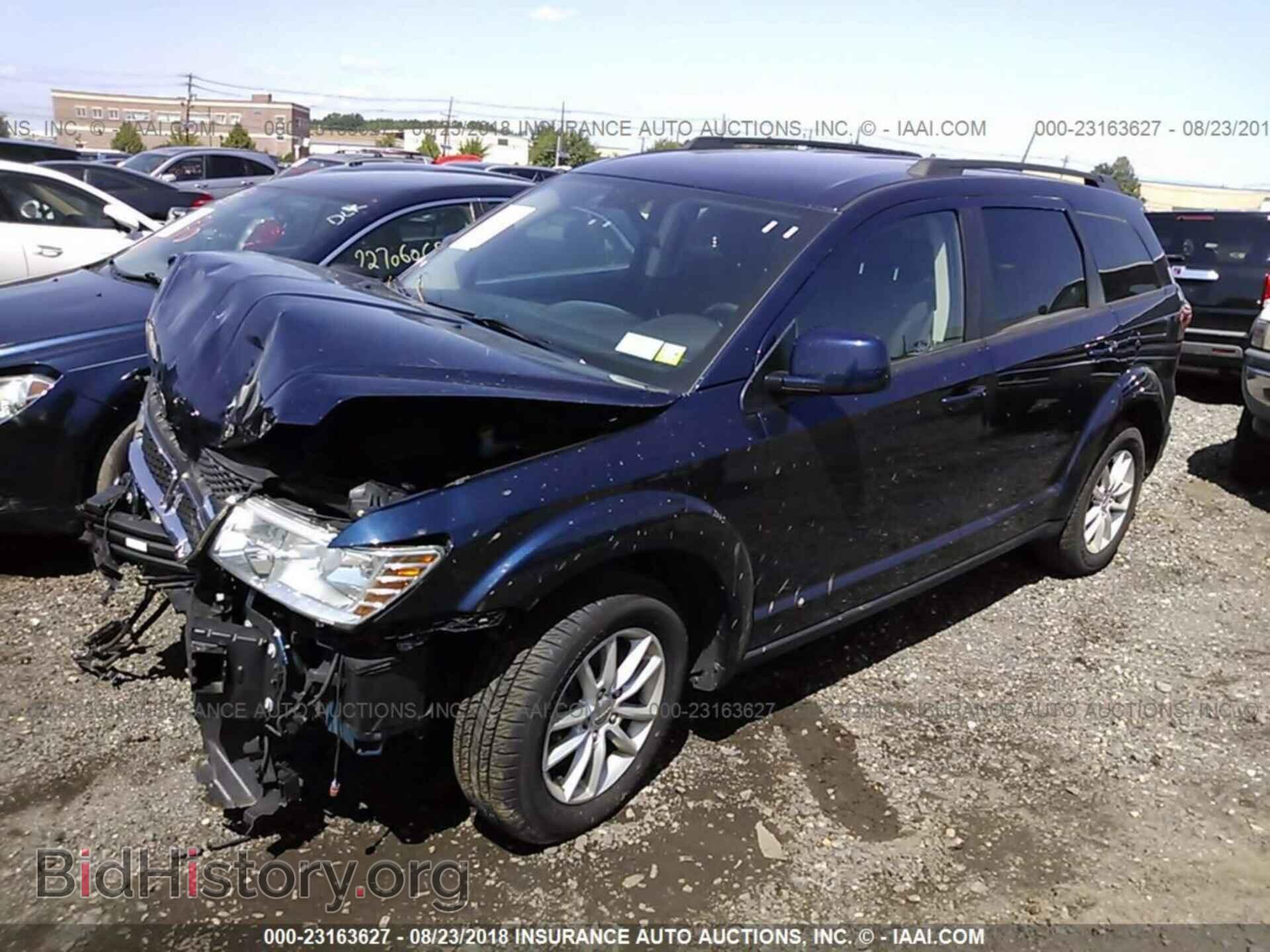 2017 Dodge Journey - VIN: 3C4PDCBG9HT537687 - Фото 2