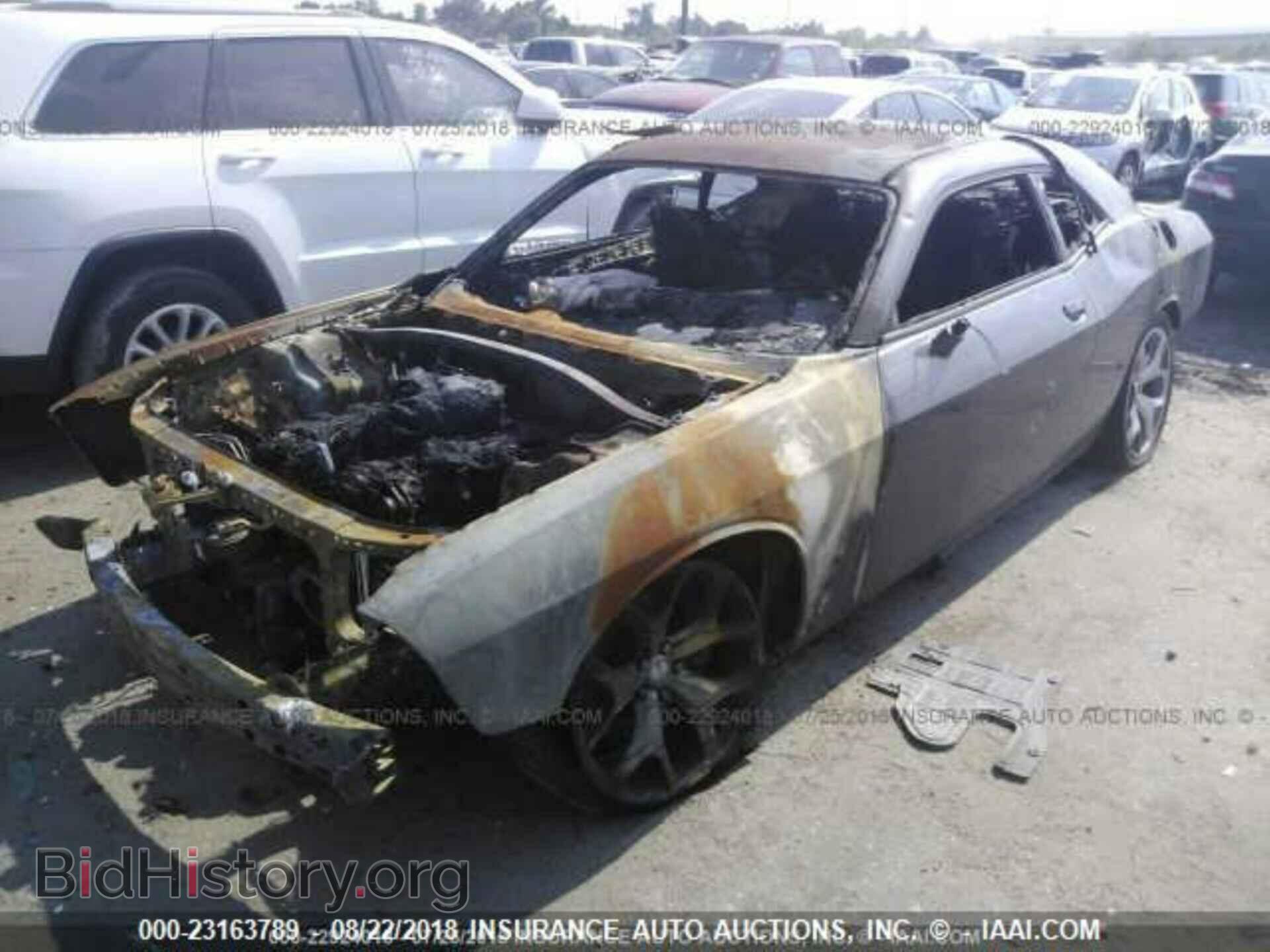 2016 Dodge Challenger - VIN: 2C3CDZAG9GH349685 - Фото 2