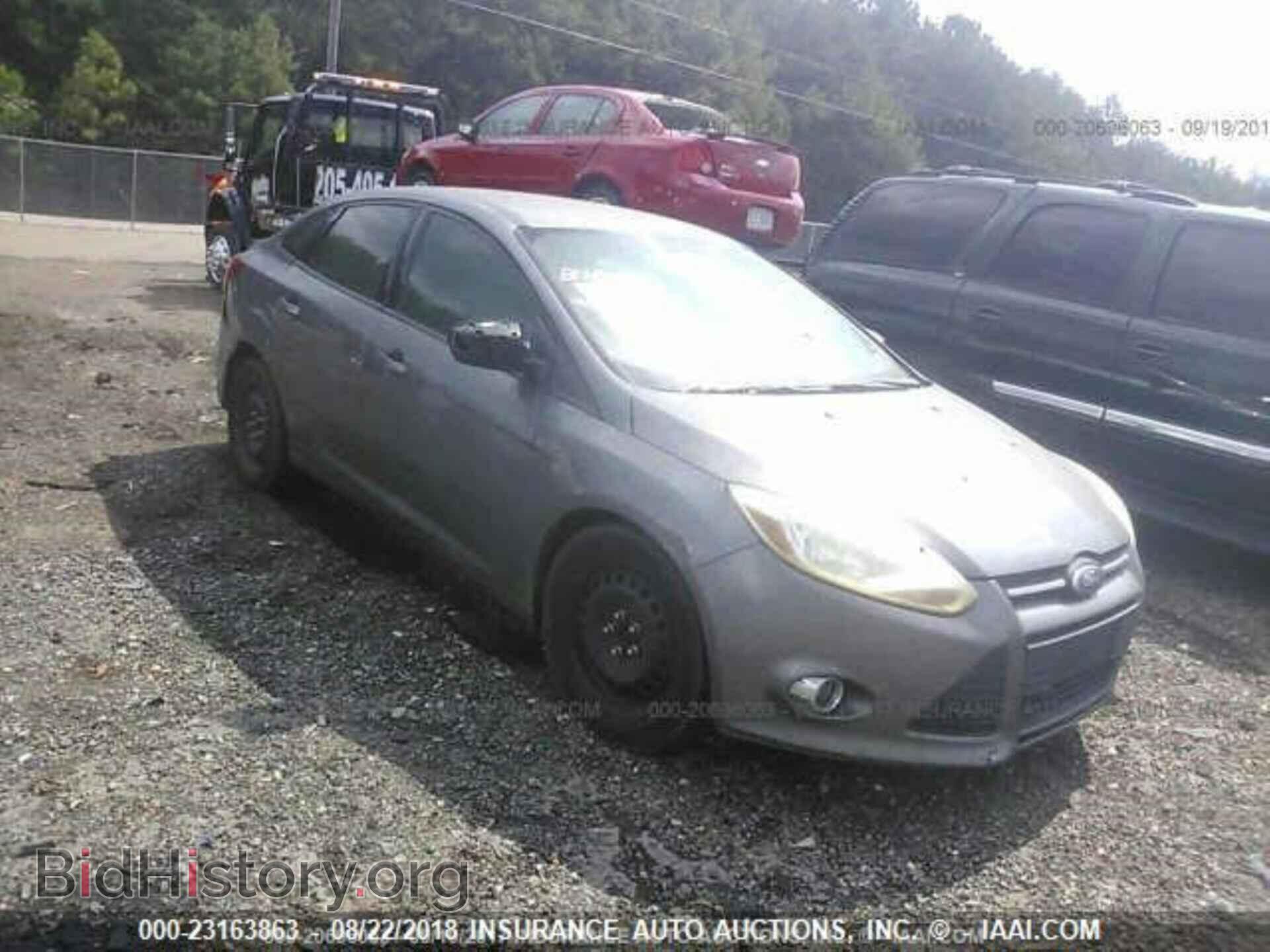Photo 1FAHP3F24CL179628 - FORD FOCUS 2012
