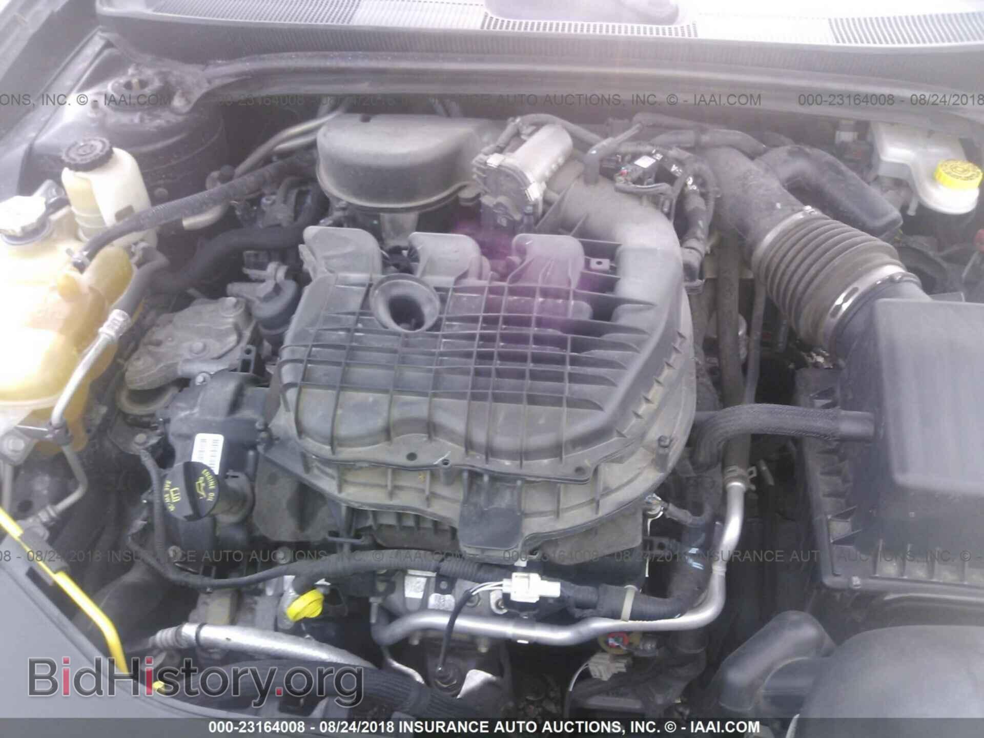2012 Chrysler 200 - VIN: 1C3CCBBG7CN184519 - Фото 10