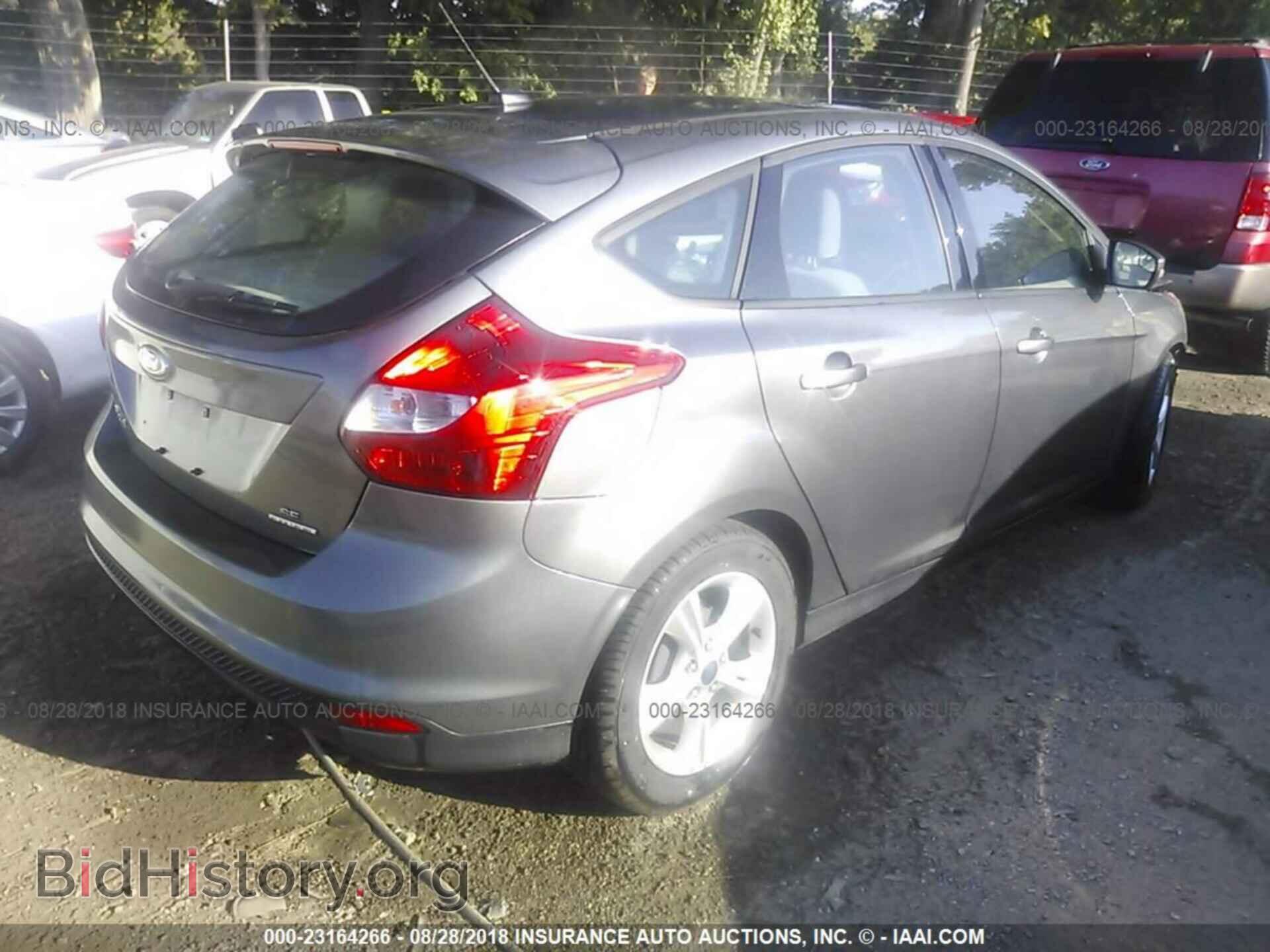 2014 Ford Focus - VIN: 1FADP3K28EL457678 - Фото 3