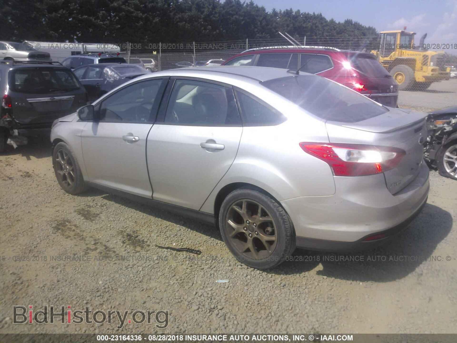 2013 Ford Focus - VIN: 1FADP3F21DL104840 - Фото 3