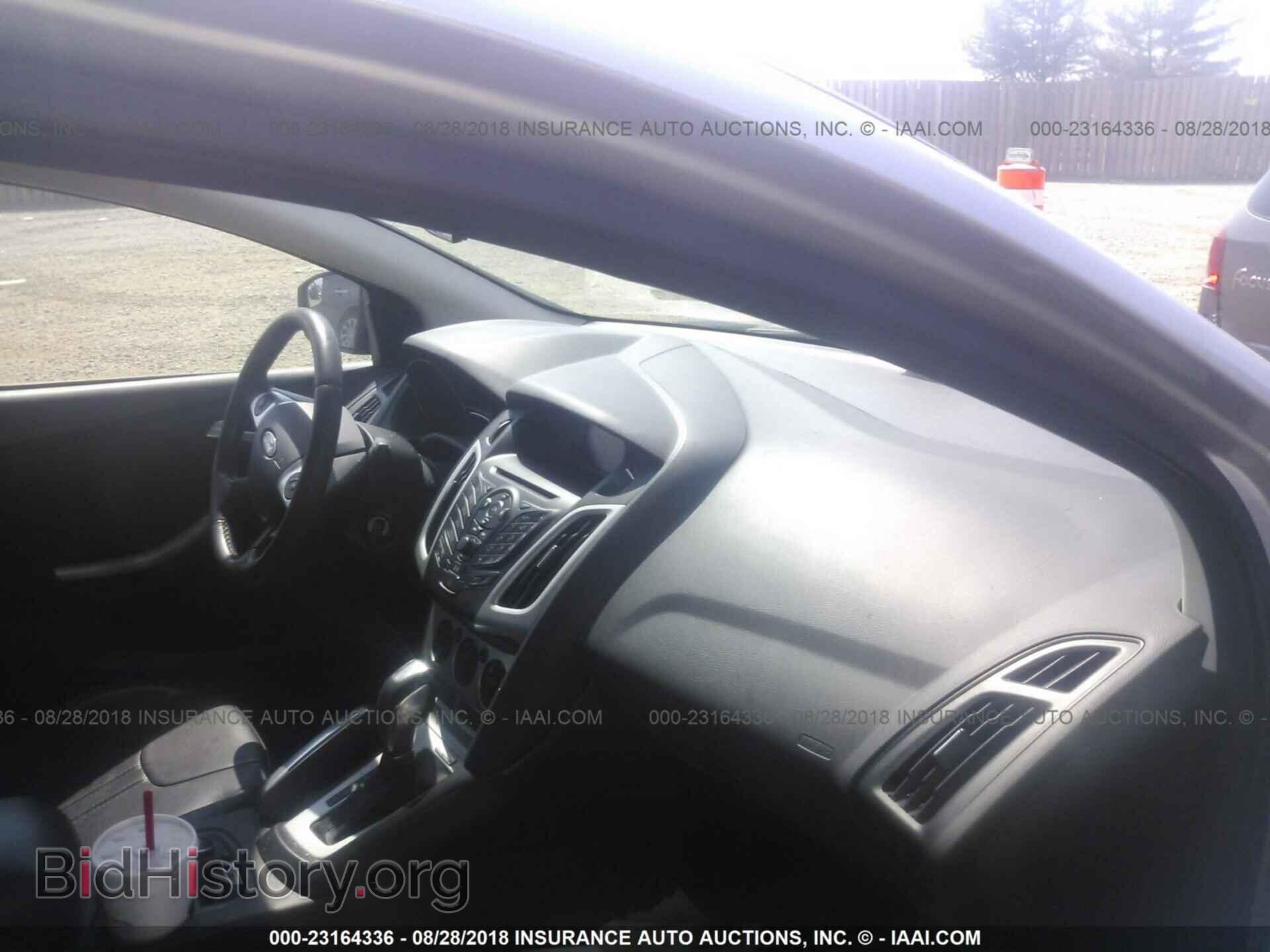2013 Ford Focus - VIN: 1FADP3F21DL104840 - Фото 5