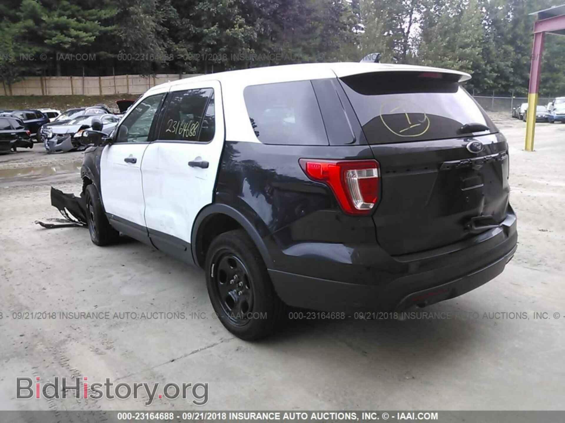 2017 Ford Explorer - VIN: 1FM5K8AR0HGA13275 - Фото 3