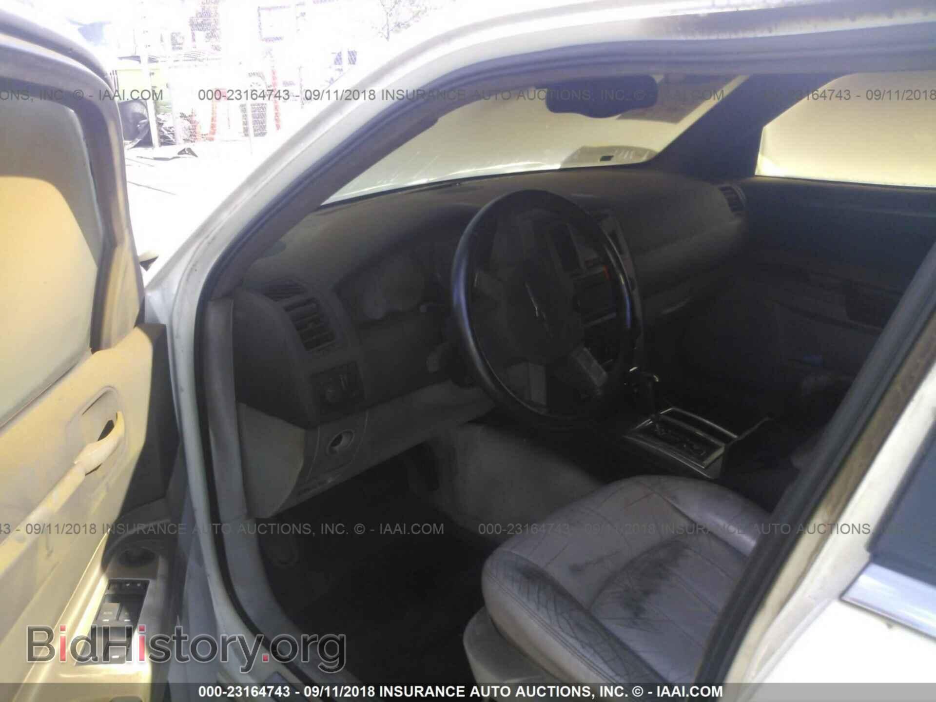 2005 CHRYSLER 300C - VIN: 2C3AA63H95H122739 - Фото 6