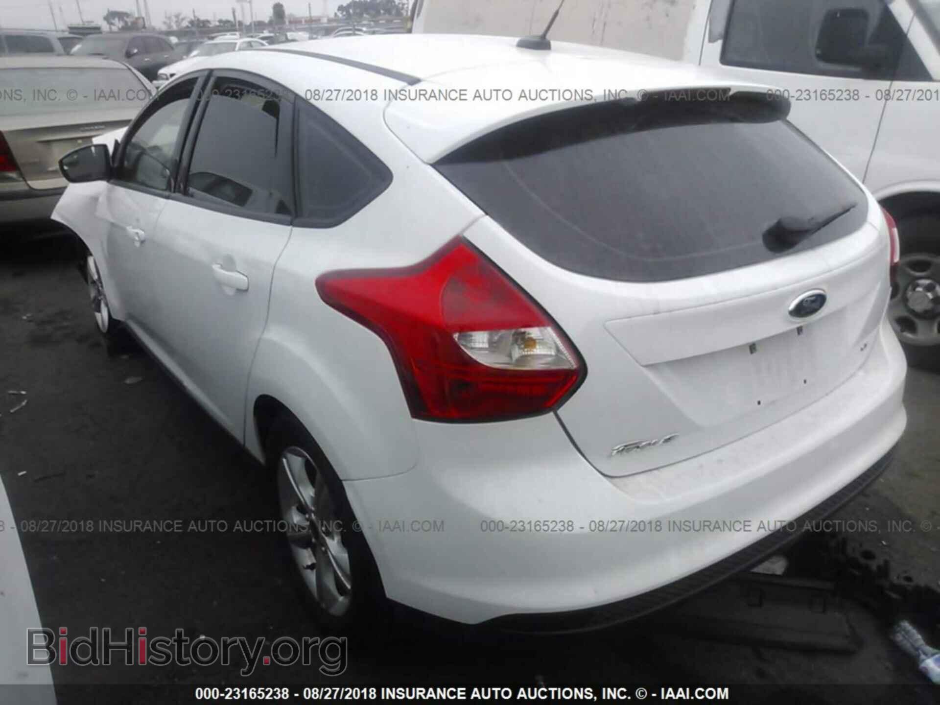 2014 Ford Focus - VIN: 1FADP3K21EL288040 - Фото 3