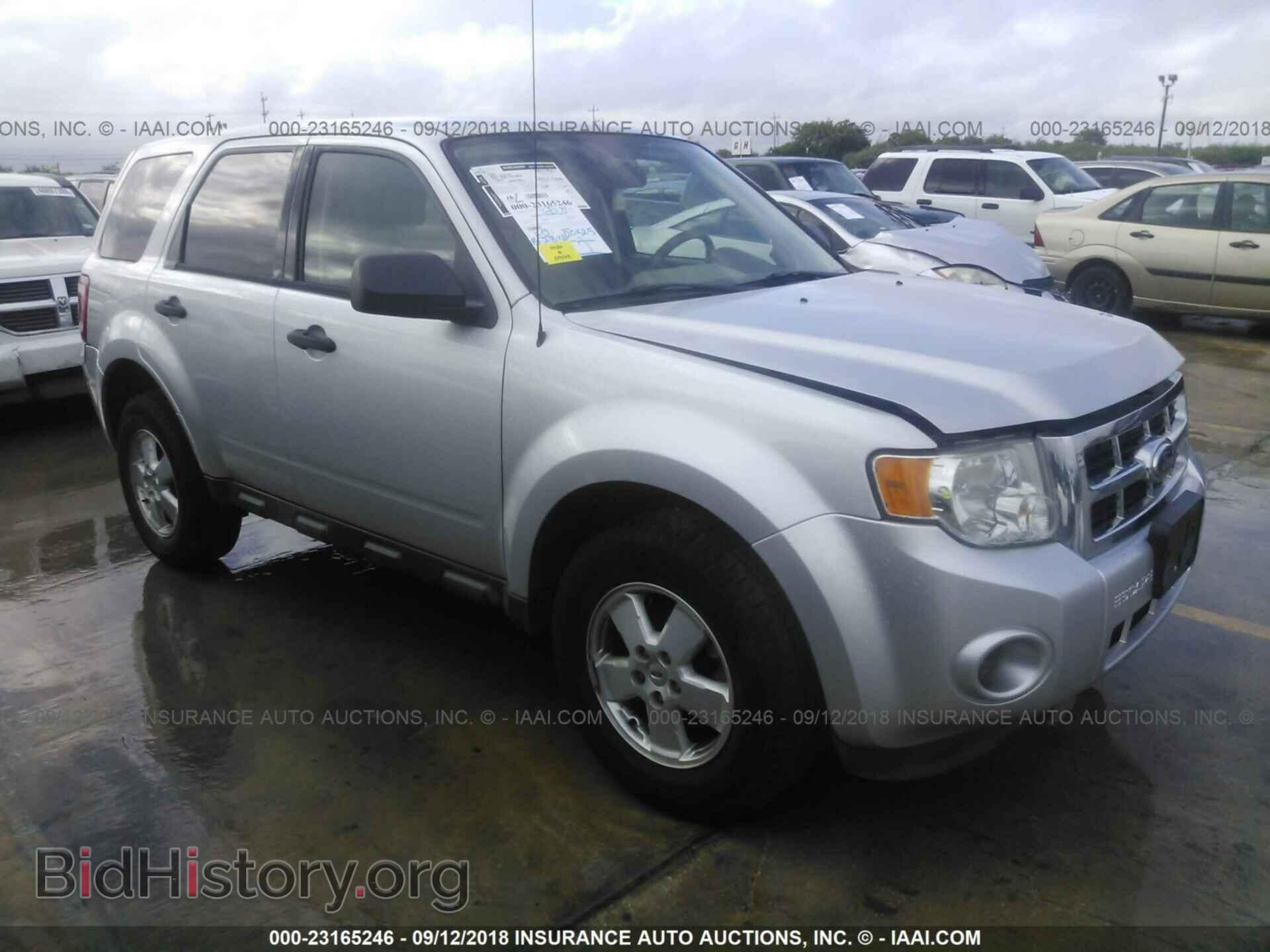 Photo 1FMCU0C74CKB32886 - Ford Escape 2012