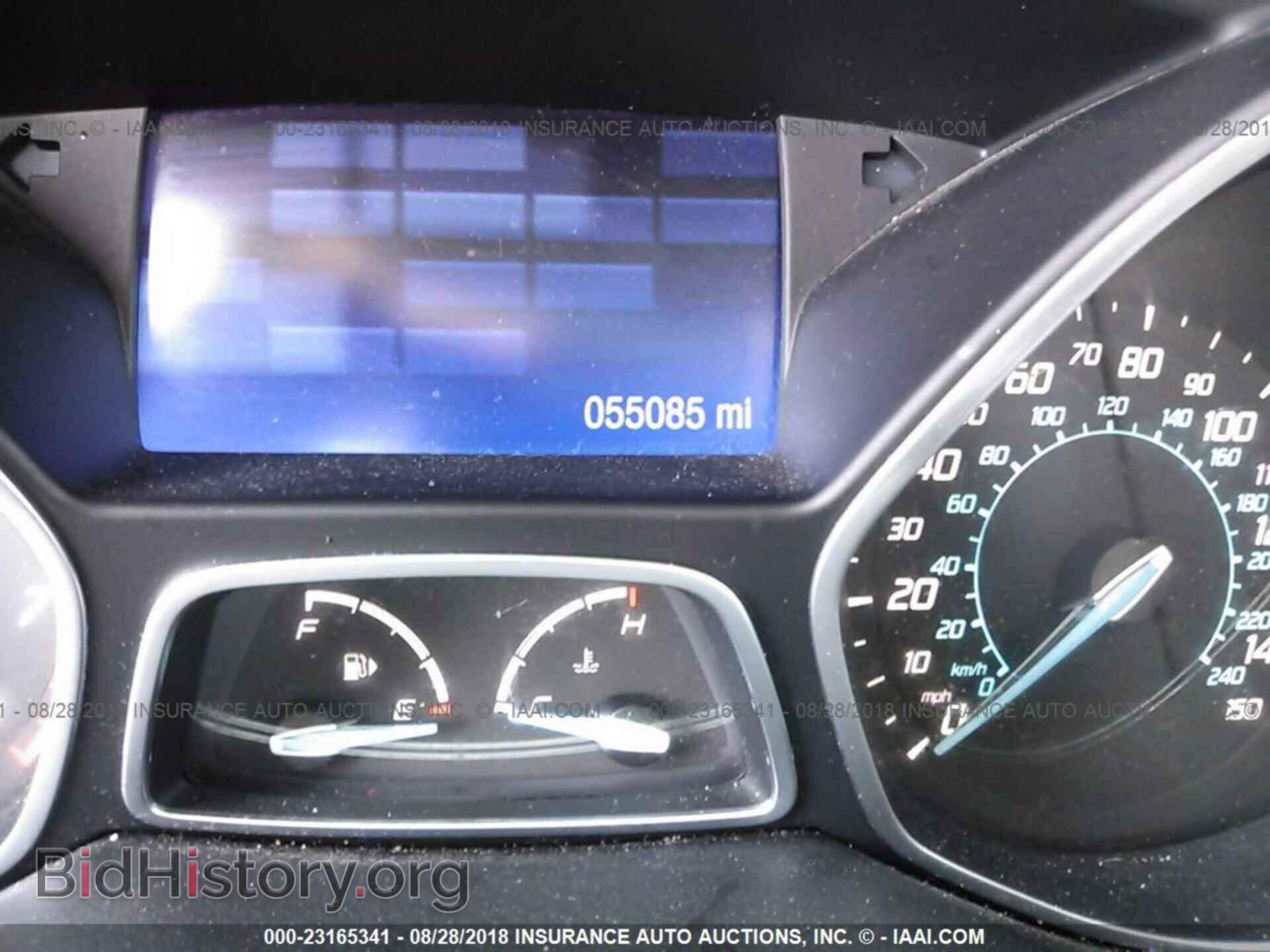 2012 Ford Focus - VIN: 1FAHP3F21CL450421 - Photo 7