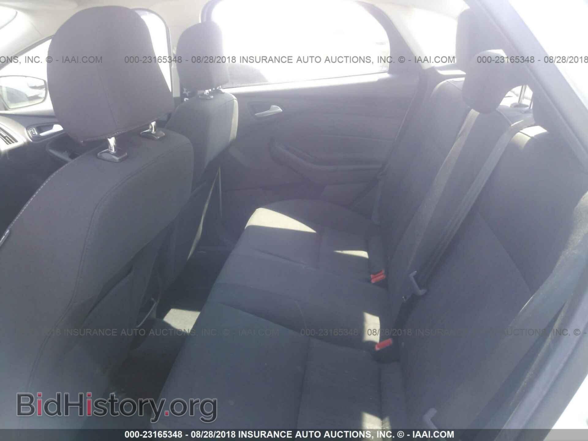 2017 Ford Focus - VIN: 1FADP3F20HL227597 - Photo 8