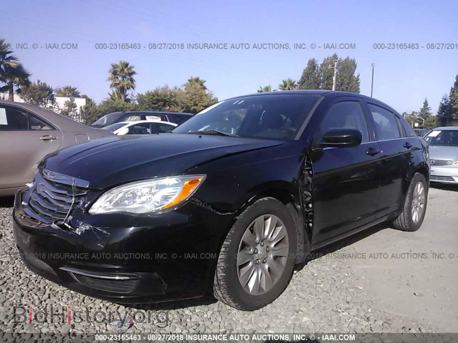 2012 Chrysler 200 - VIN: 1C3CCBAB7CN135326 - Photo 2