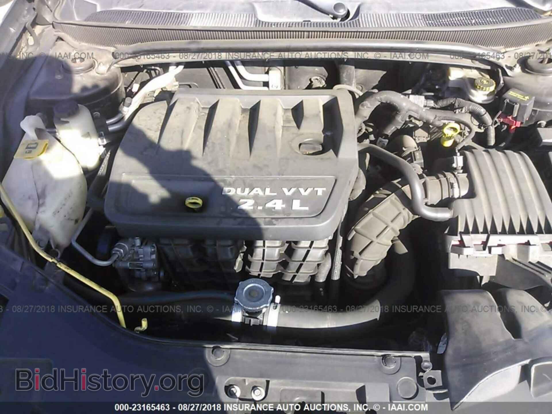 2012 Chrysler 200 - VIN: 1C3CCBAB7CN135326 - Photo 10