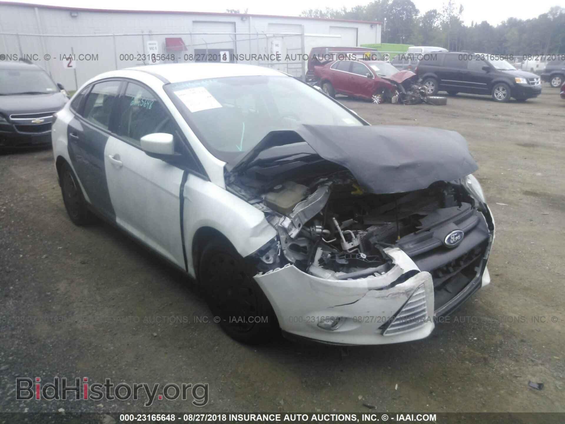 Photo 1FAHP3F26CL173510 - Ford Focus 2012
