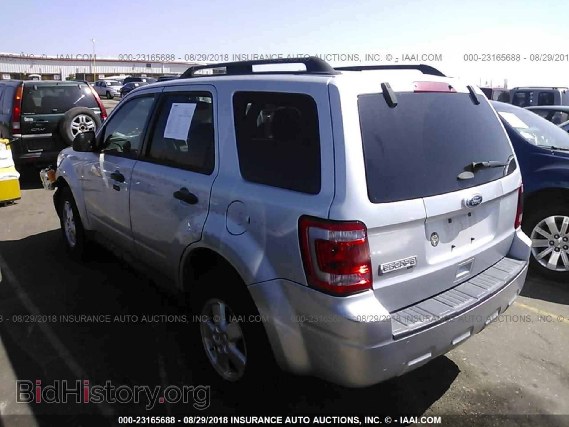 2012 Ford Escape - VIN: 1FMCU0D7XCKC14202 - Фото 3