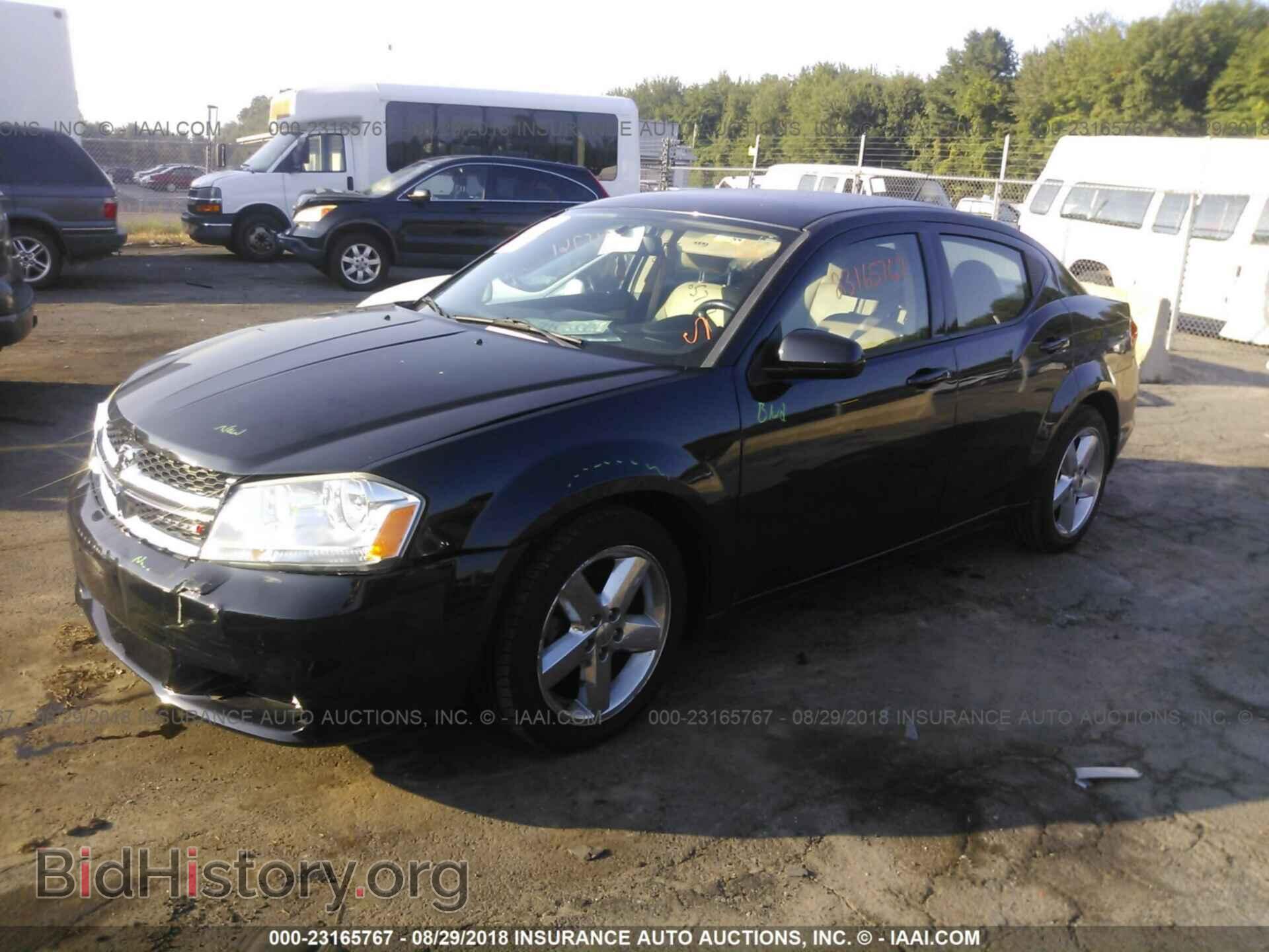 2011 Dodge Avenger - VIN: 1B3BD2FGXBN514779 - Photo 2