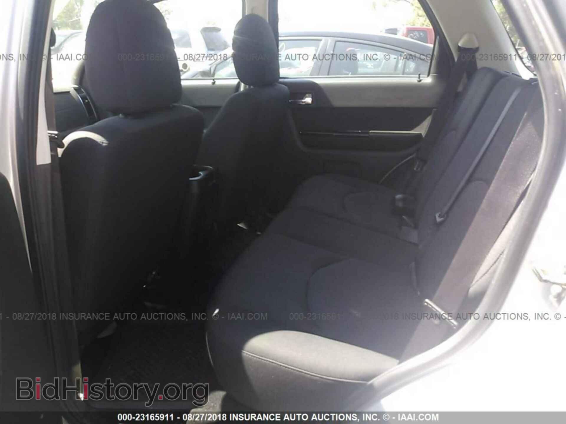 2011 Mazda Tribute - VIN: 4F2CY0C77BKM02538 - Фото 8